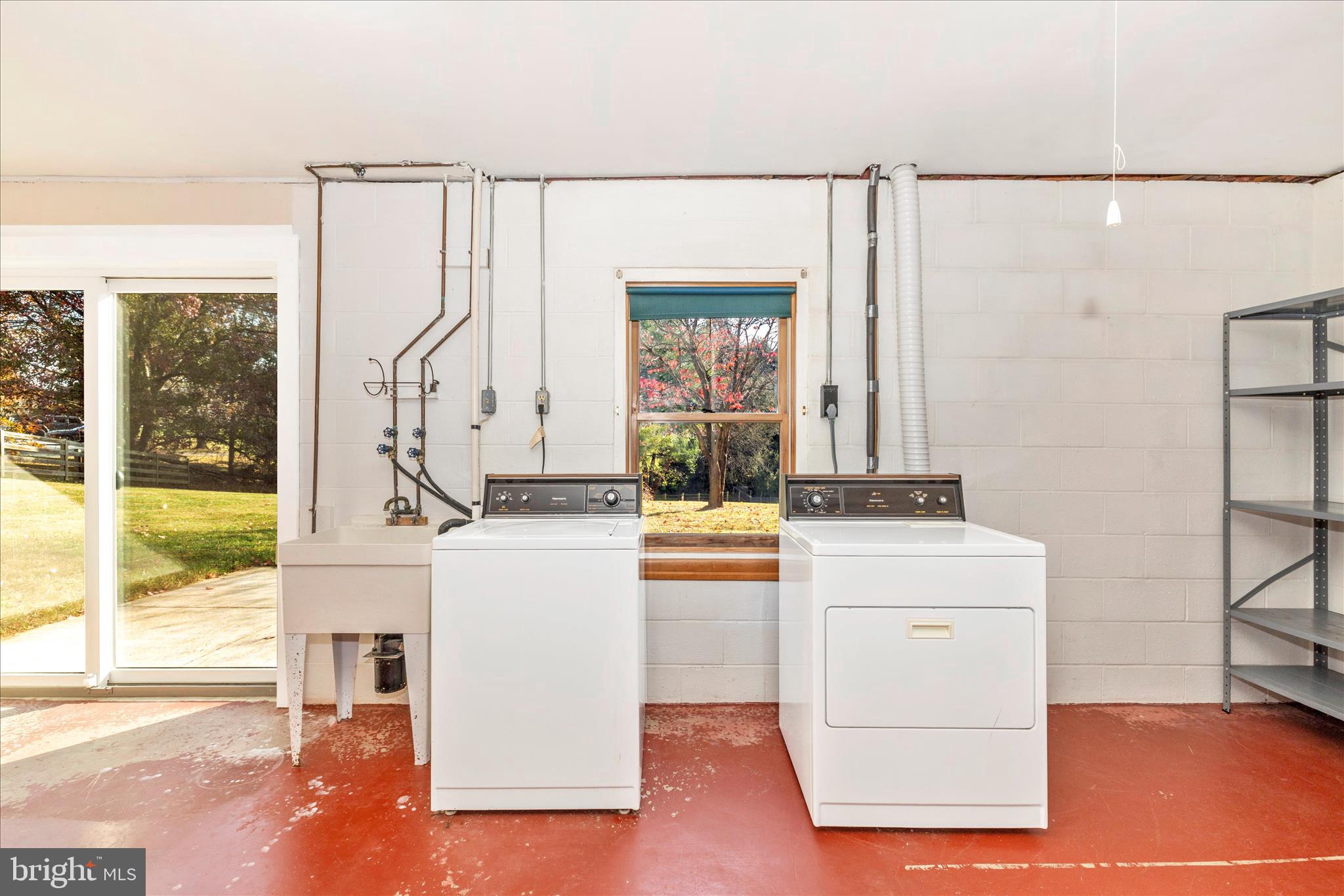 MEADOWRIDGE - Residential