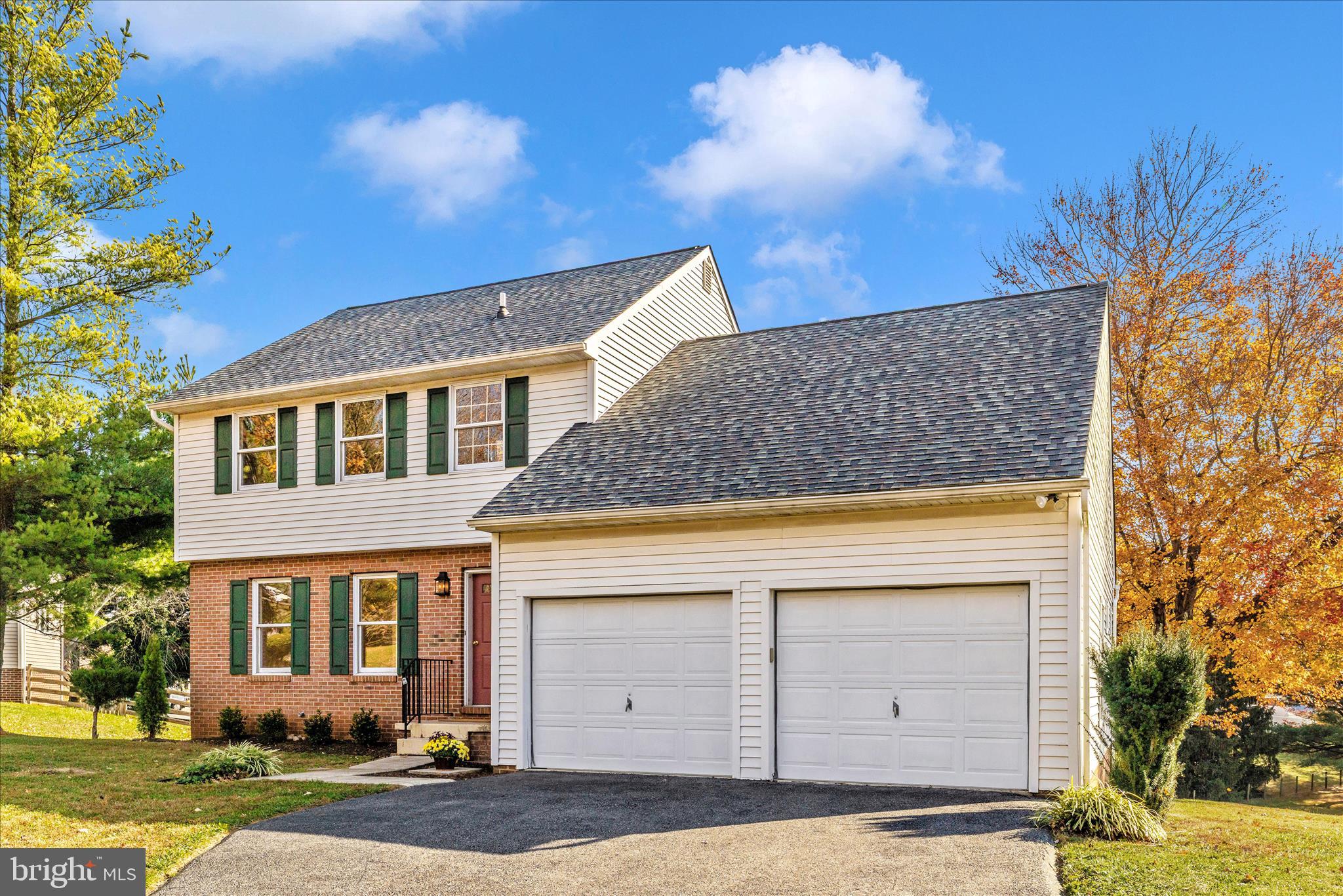 MEADOWRIDGE - Residential