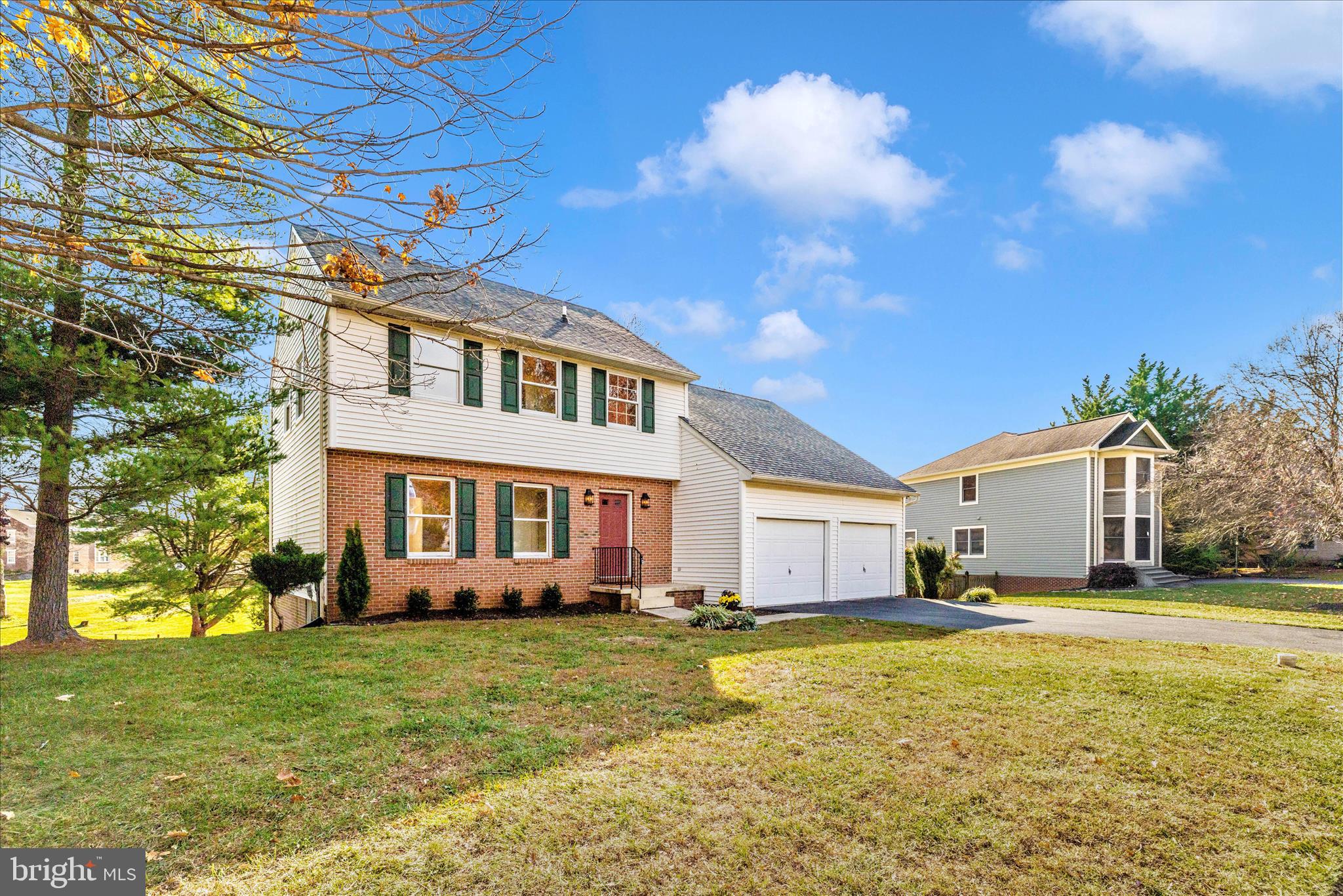 MEADOWRIDGE - Residential