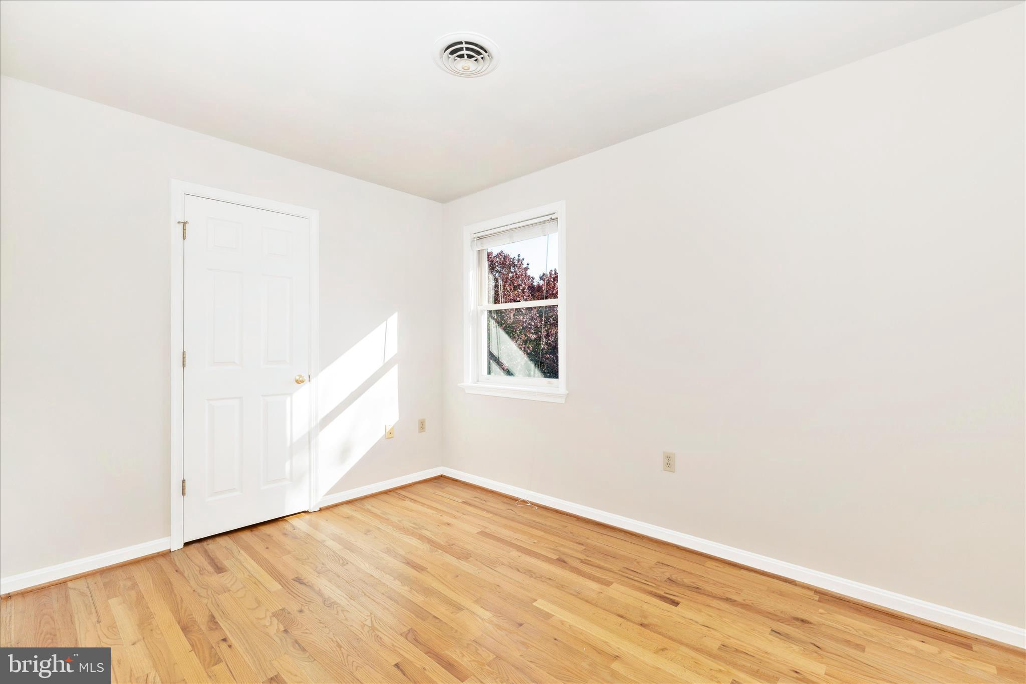 MEADOWRIDGE - Residential