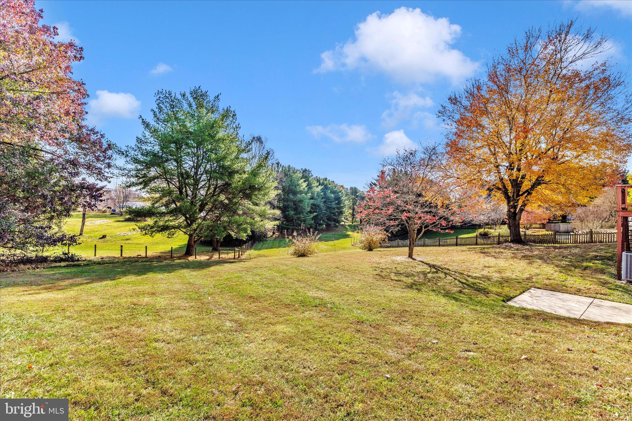 MEADOWRIDGE - Residential