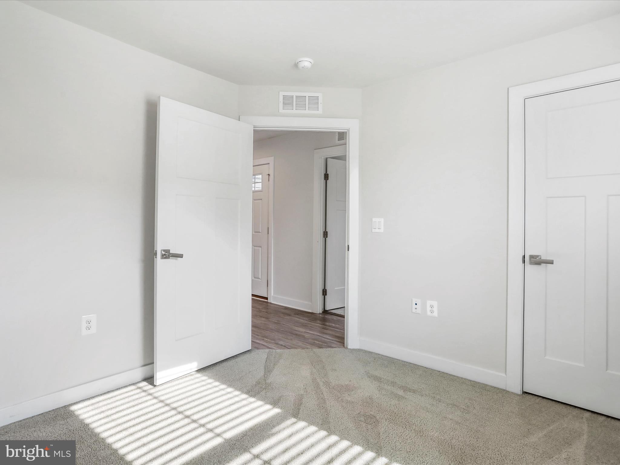 THE LAKES AT MARTINSBURG - Residential