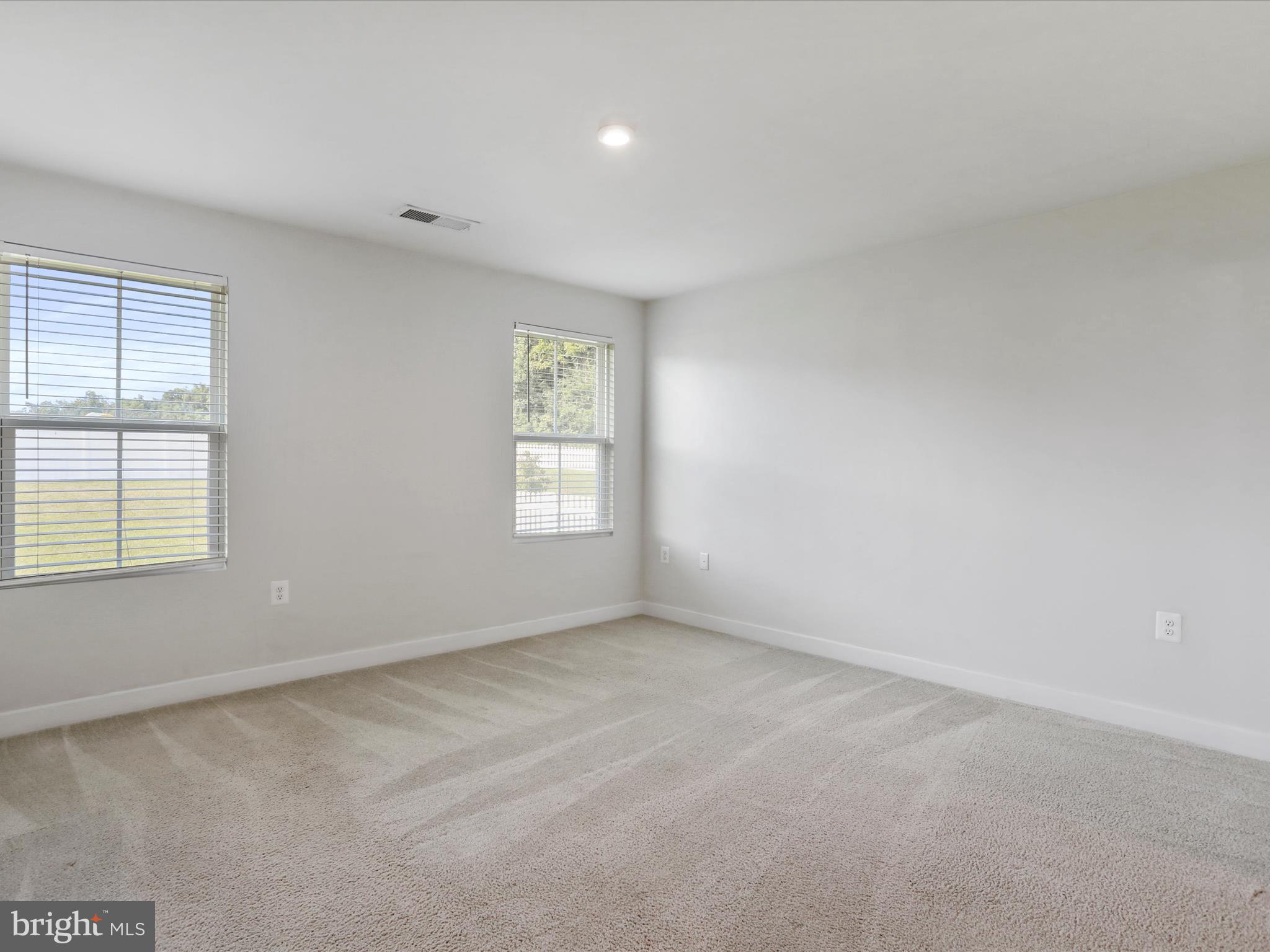 THE LAKES AT MARTINSBURG - Residential