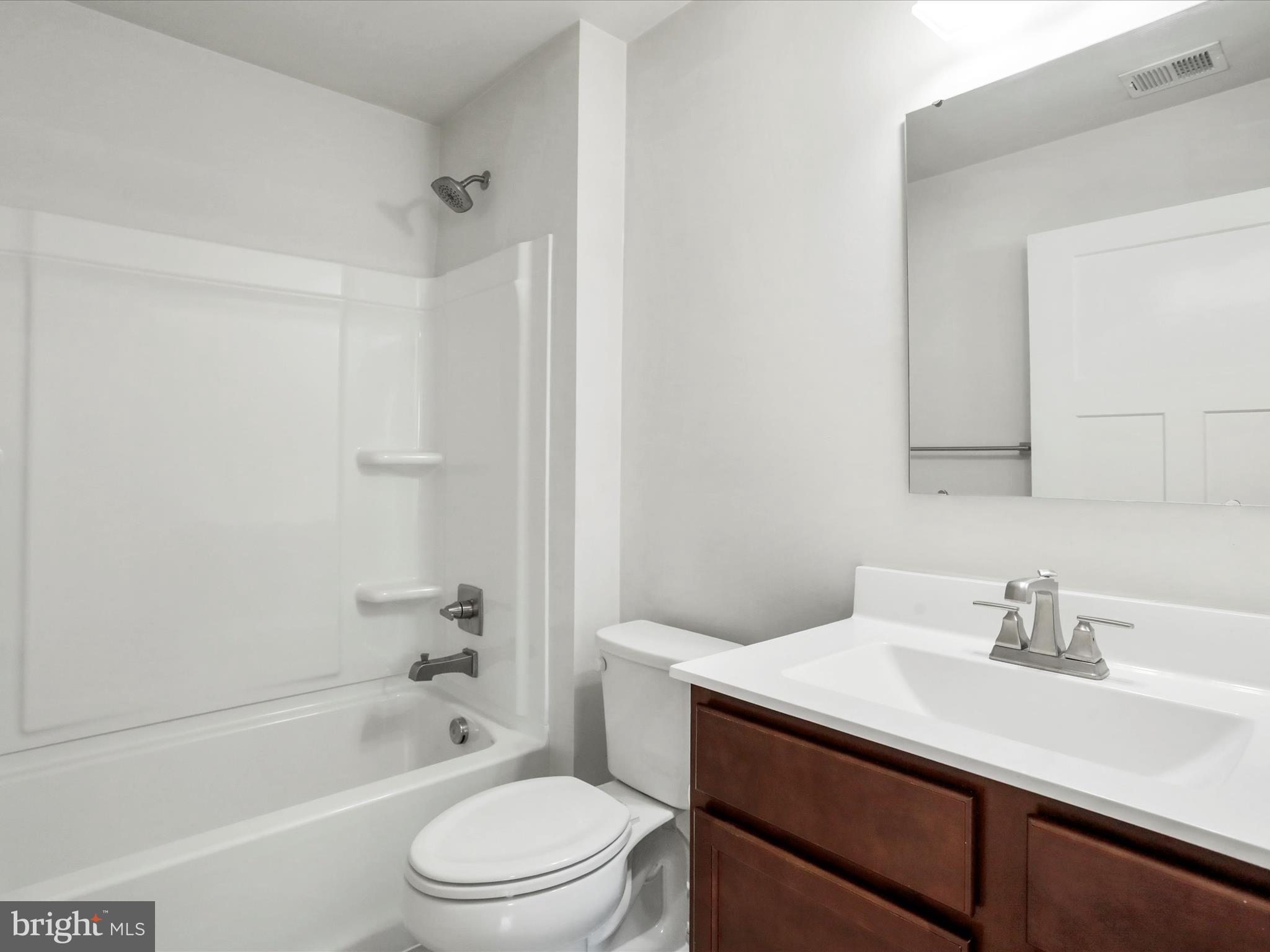 THE LAKES AT MARTINSBURG - Residential