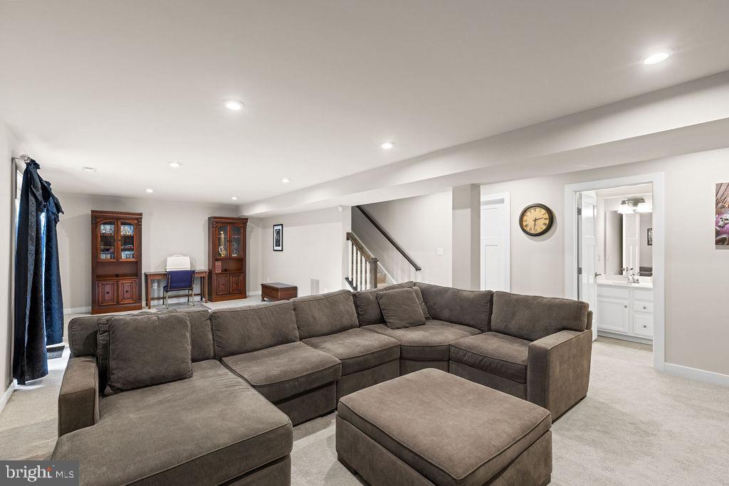 LEES PARKE - Residential