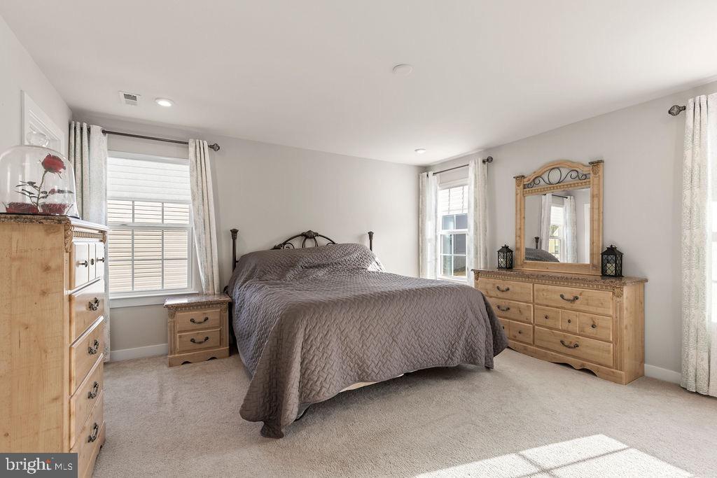 LEES PARKE - Residential