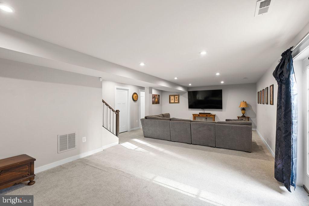 LEES PARKE - Residential