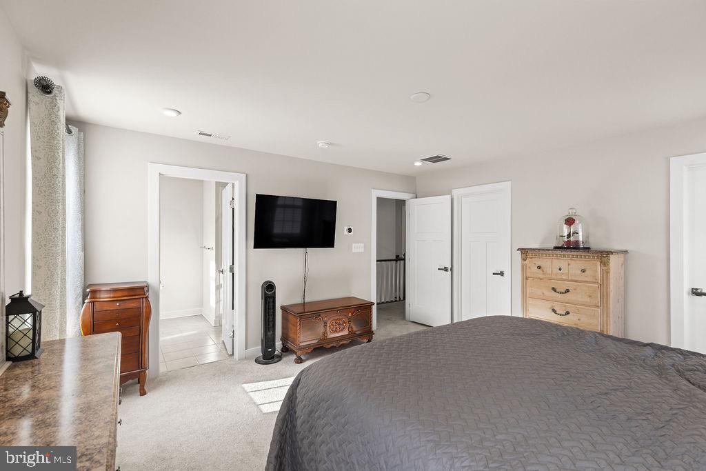 LEES PARKE - Residential