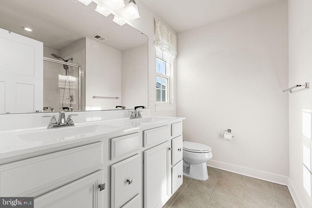 LEES PARKE - Residential