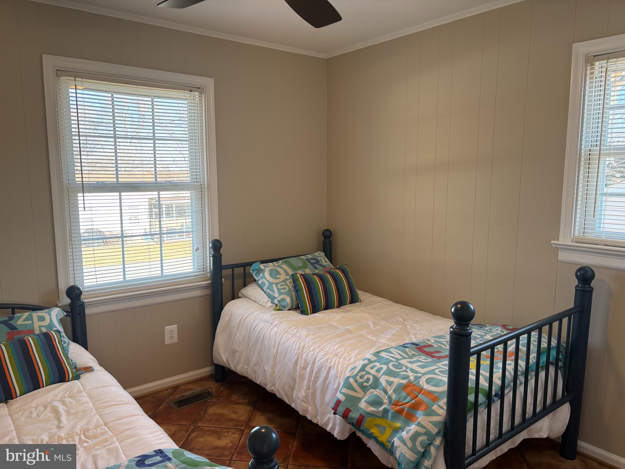 FAIRVIEW  BEACH - Residential Lease