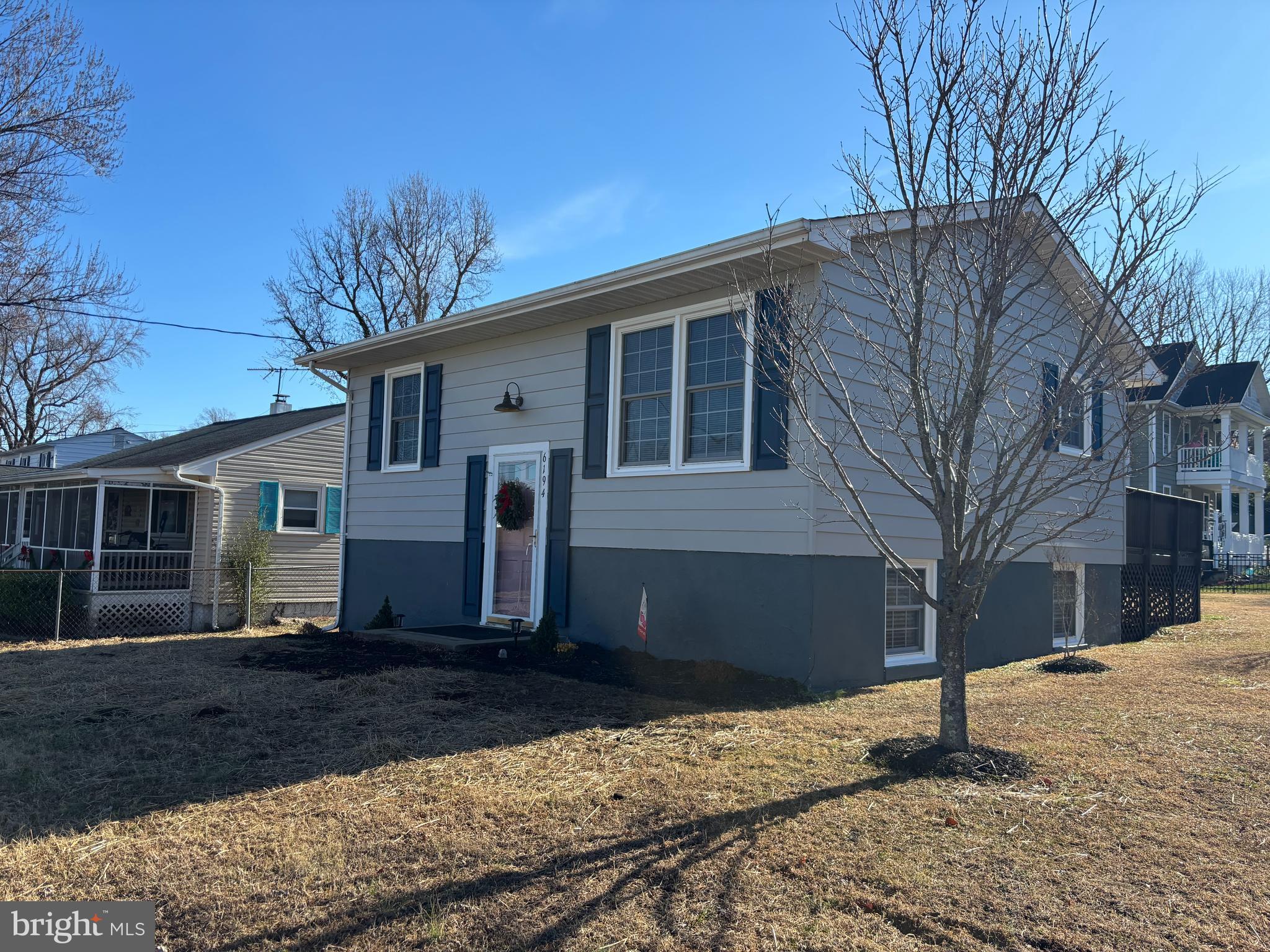 FAIRVIEW  BEACH - Residential Lease