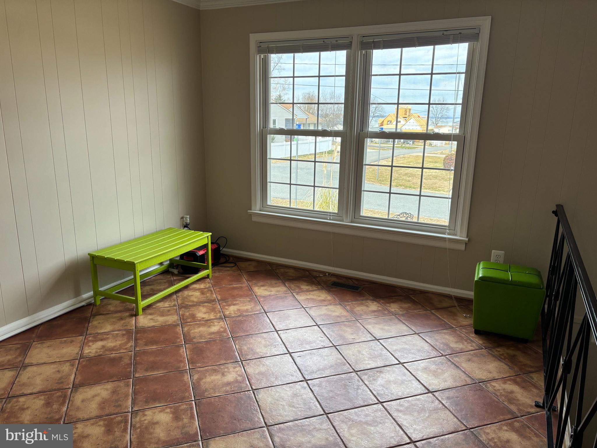 FAIRVIEW  BEACH - Residential Lease