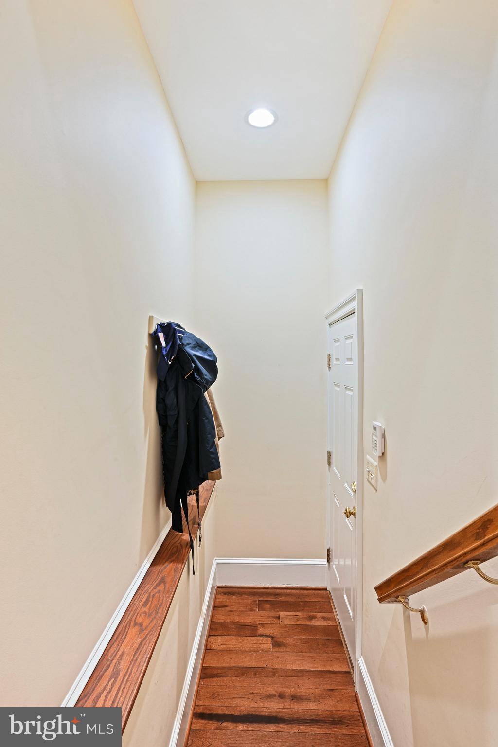 WILLIAMSBURG COMMONS - Residential