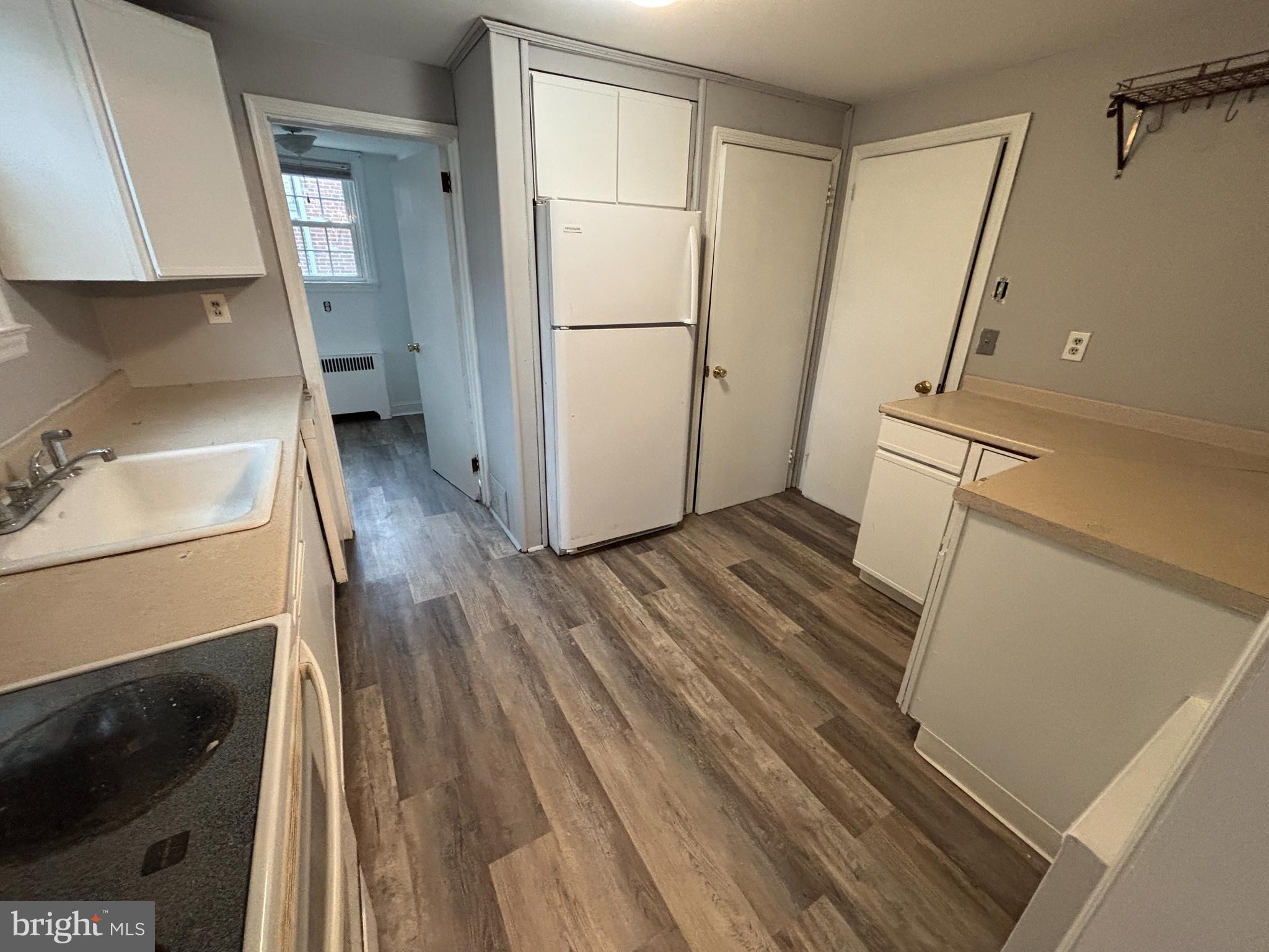 VALLEY VIEW - Residential Lease