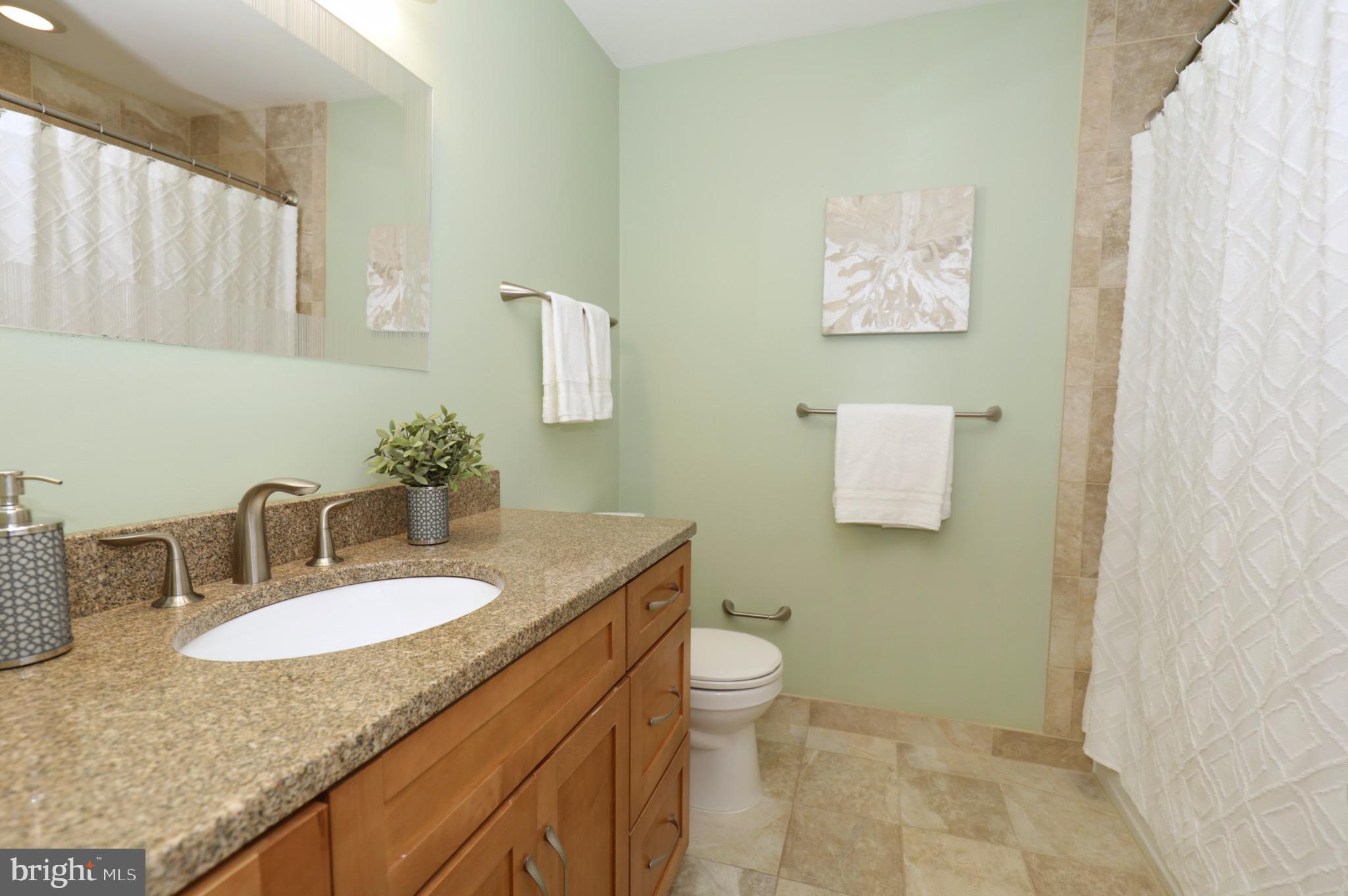 CROSSPOINTE - Residential