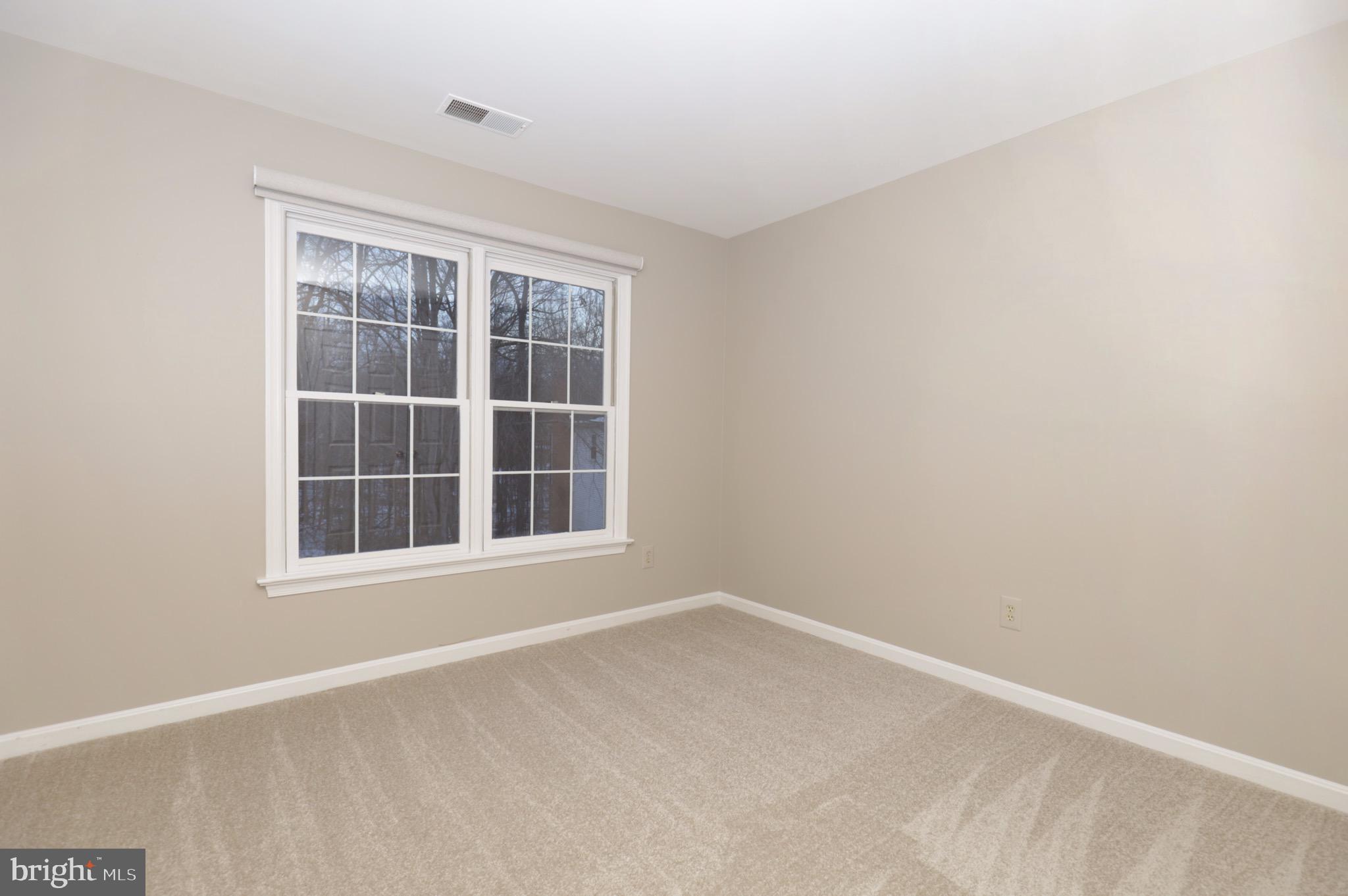 CROSSPOINTE - Residential