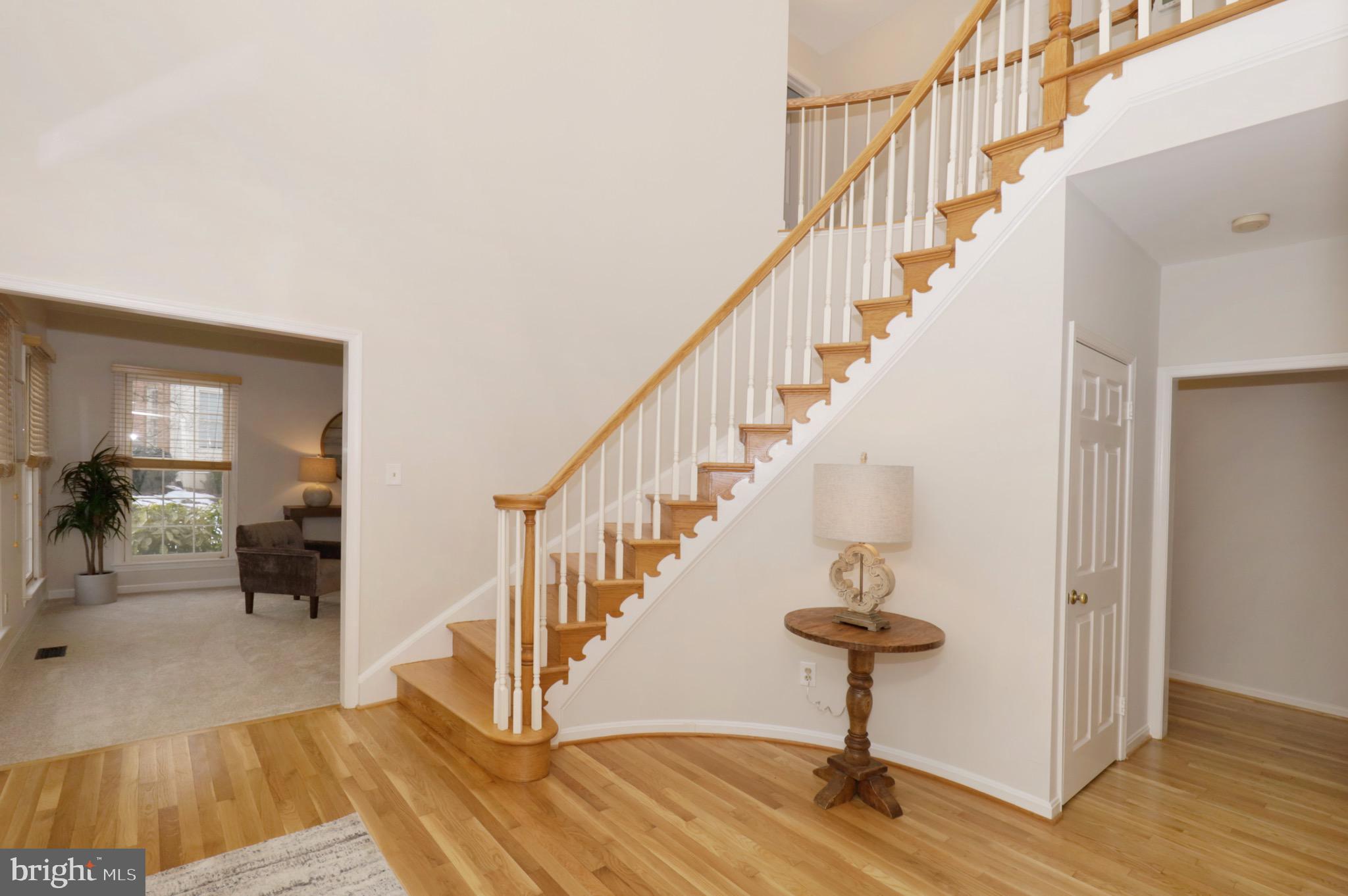 CROSSPOINTE - Residential