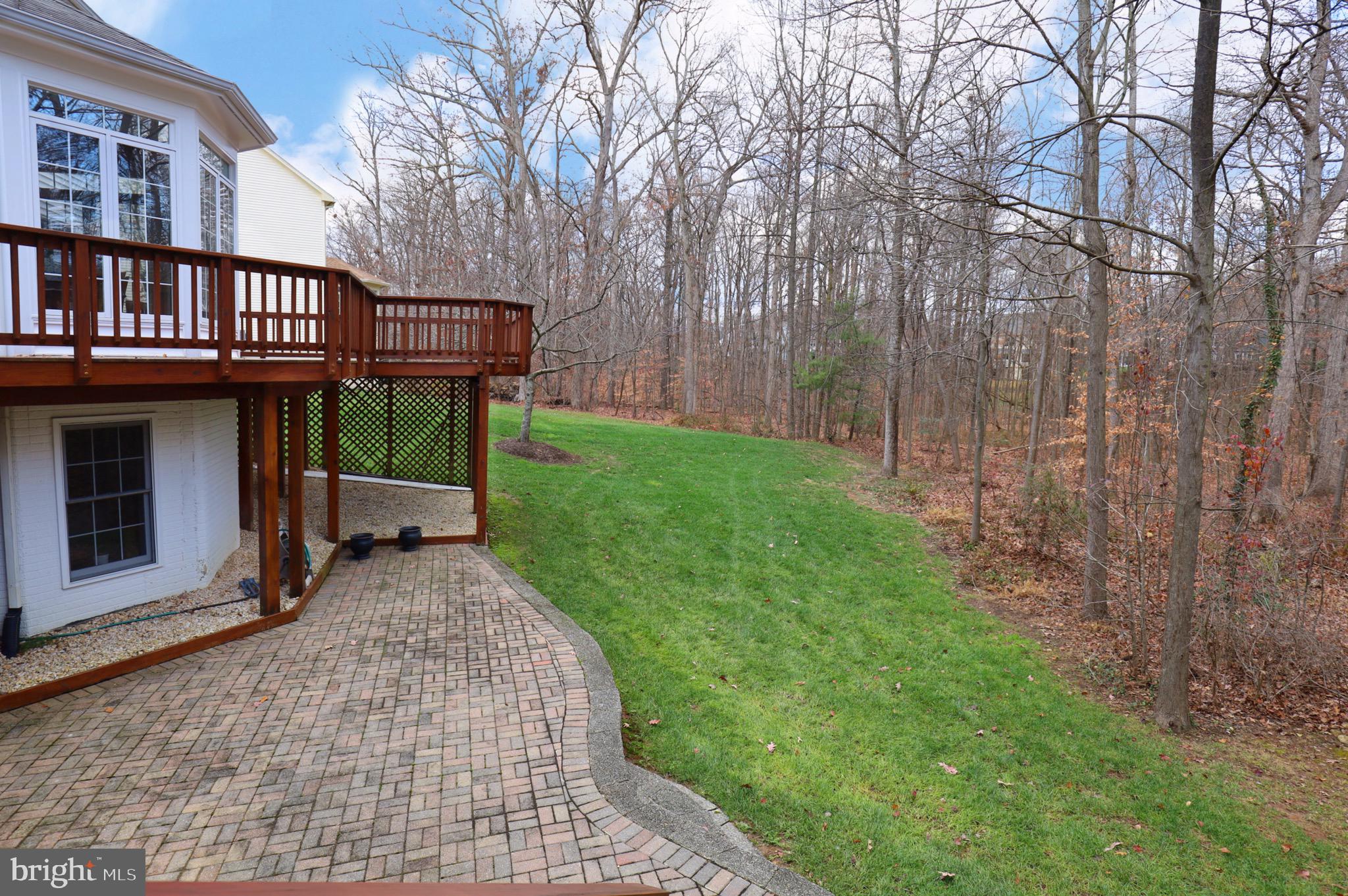 CROSSPOINTE - Residential