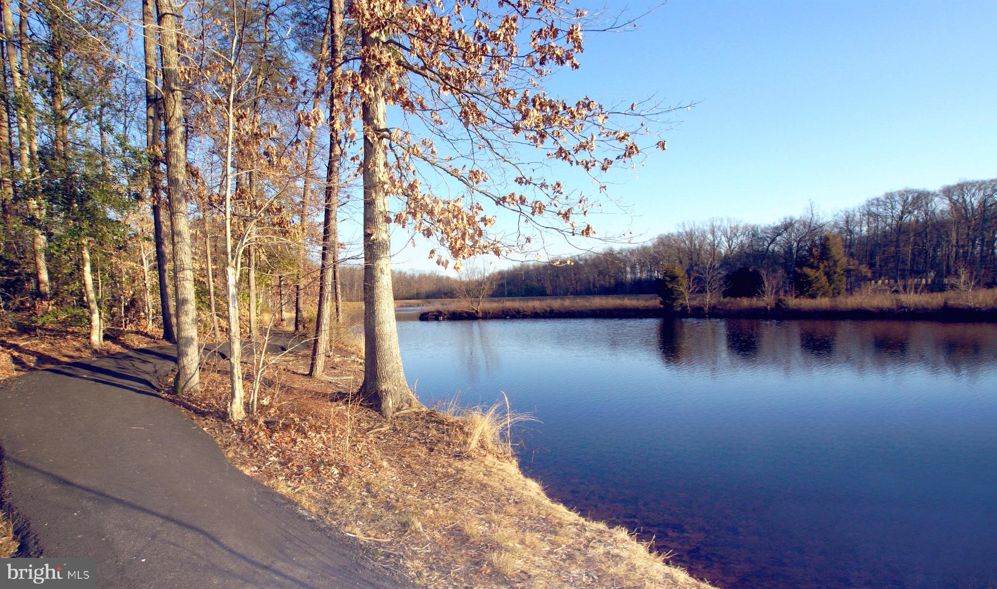 CROSSPOINTE - Residential