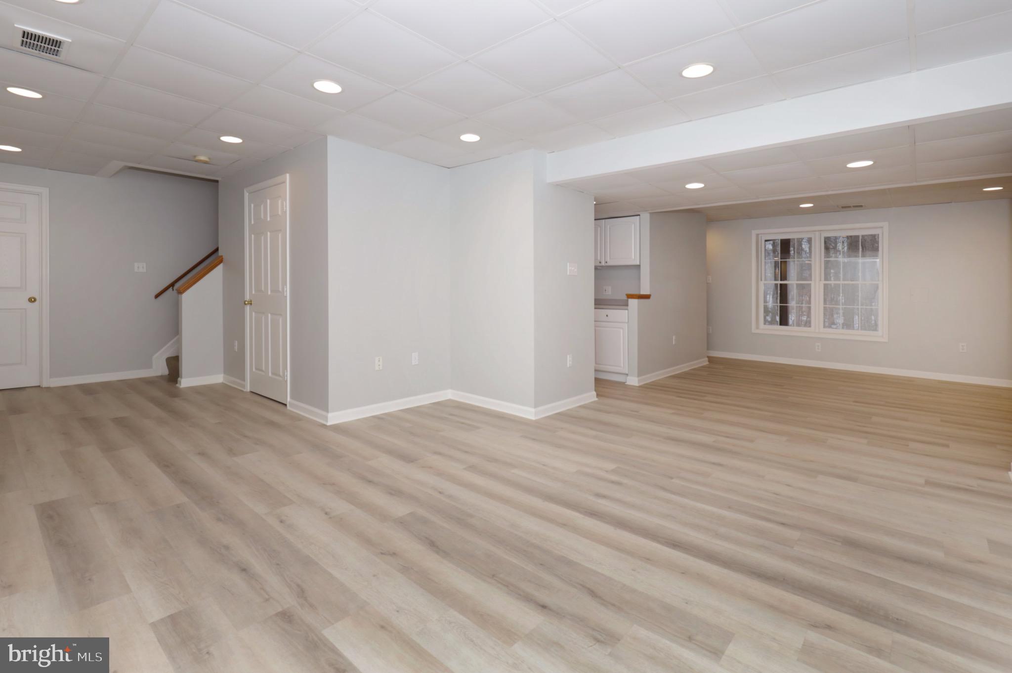 CROSSPOINTE - Residential