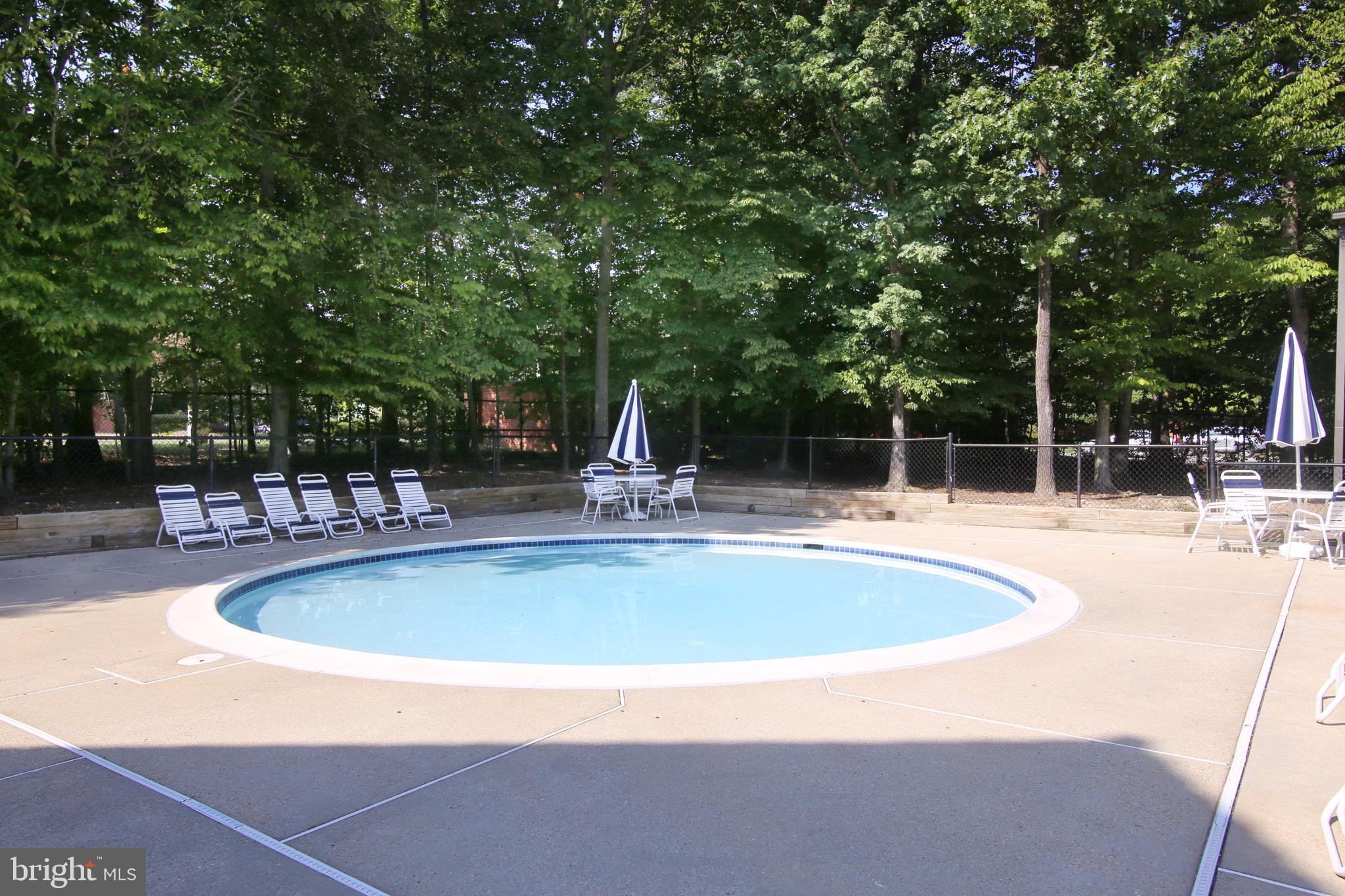 CROSSPOINTE - Residential