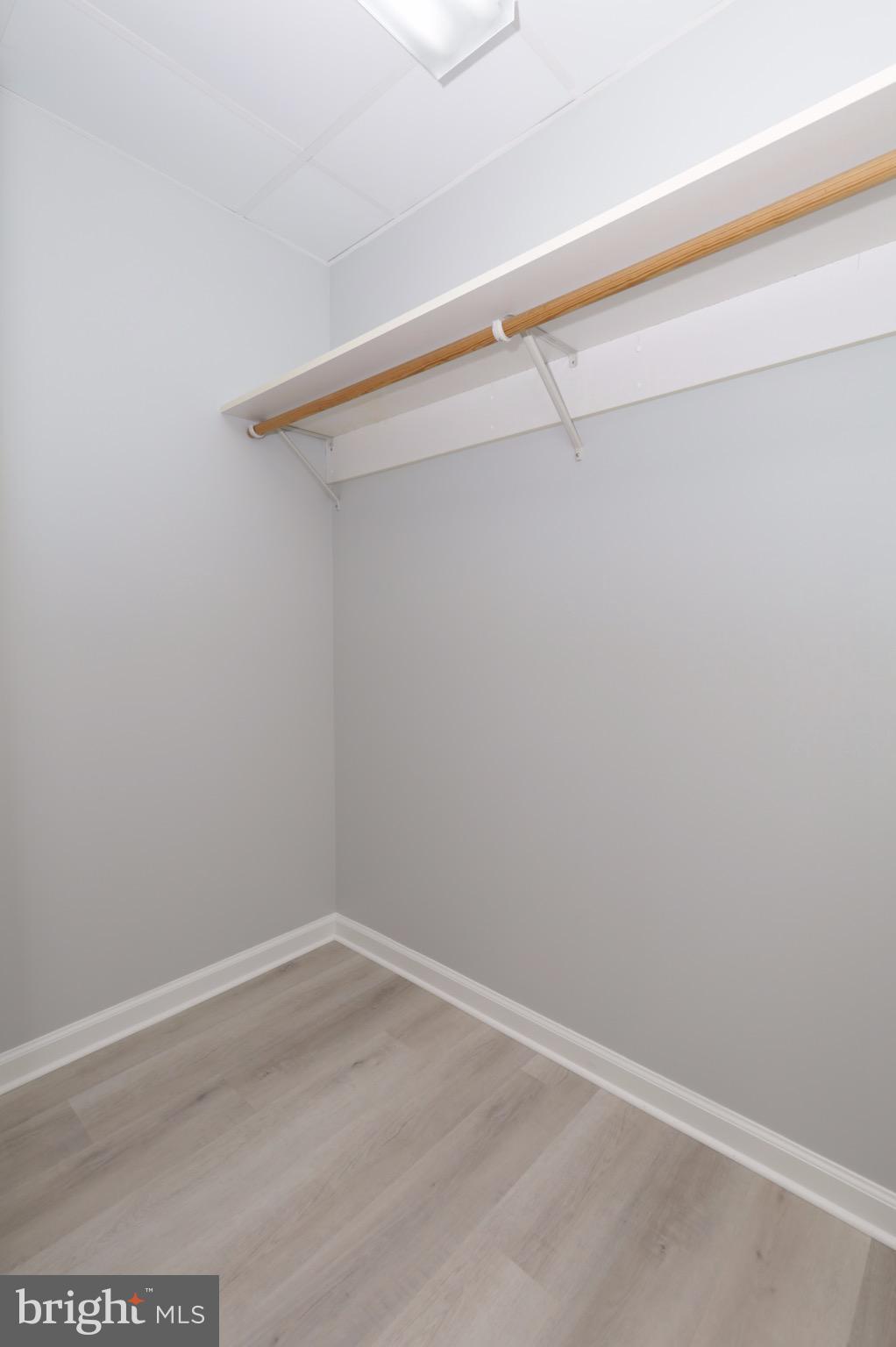 CROSSPOINTE - Residential