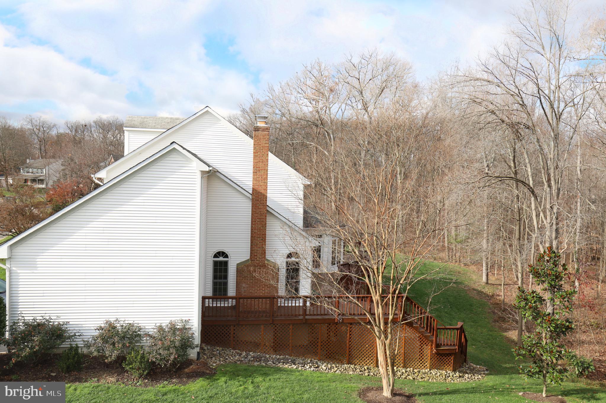 CROSSPOINTE - Residential