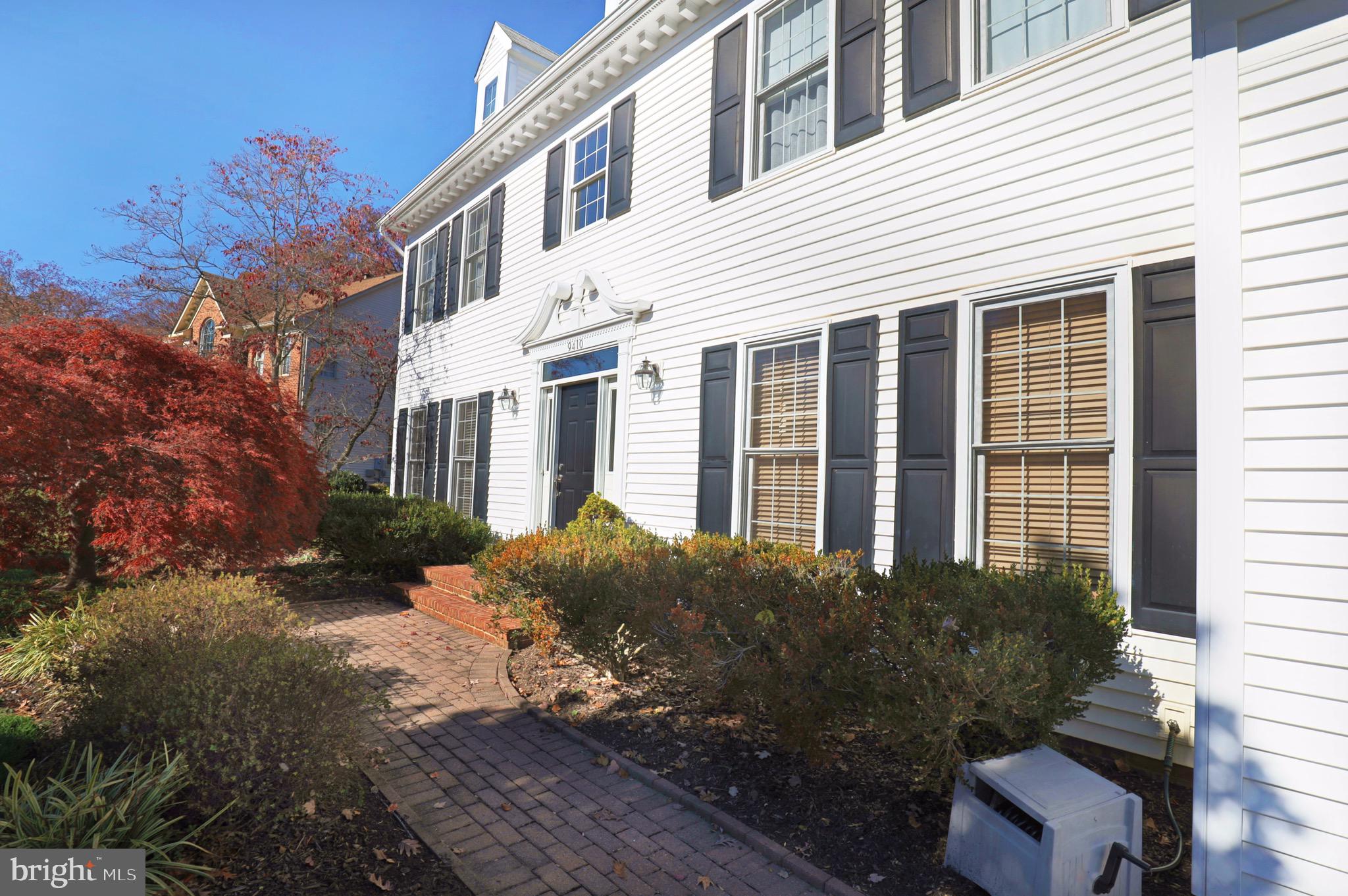 CROSSPOINTE - Residential