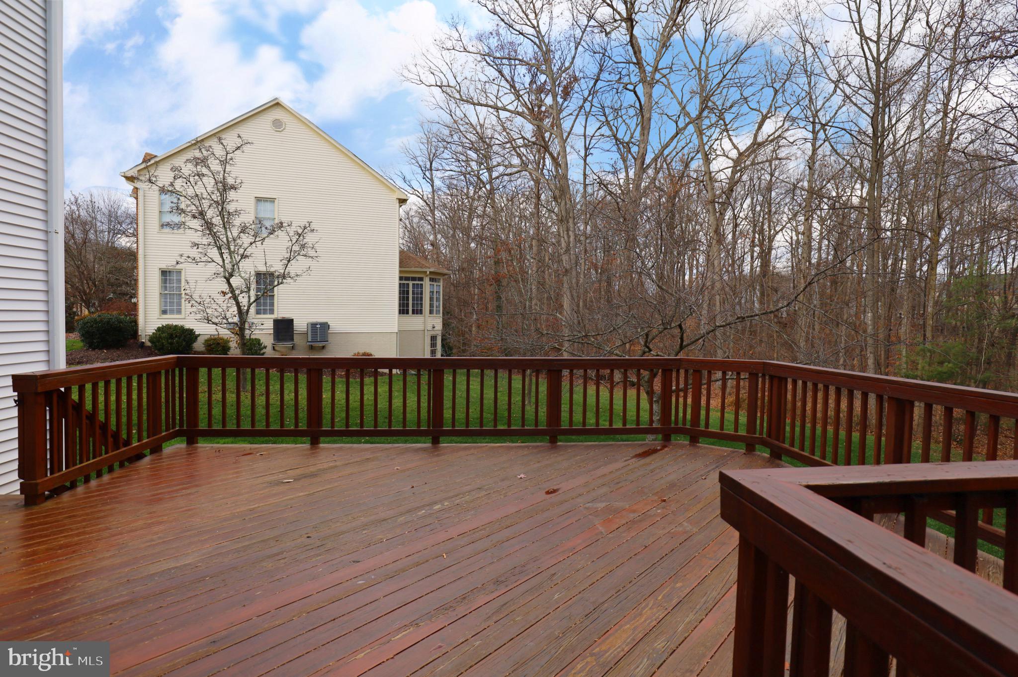 CROSSPOINTE - Residential