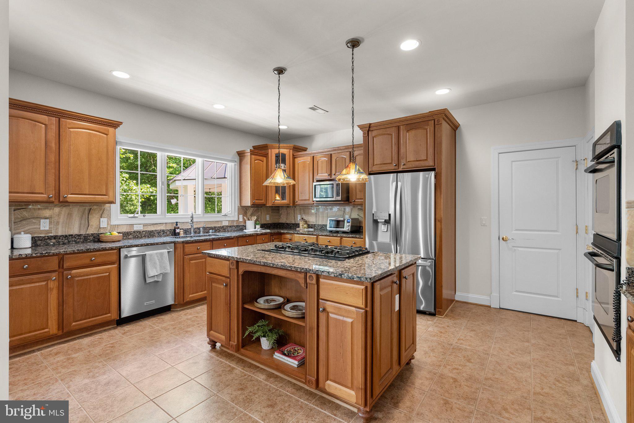 ASHTON PRESERVE - Residential