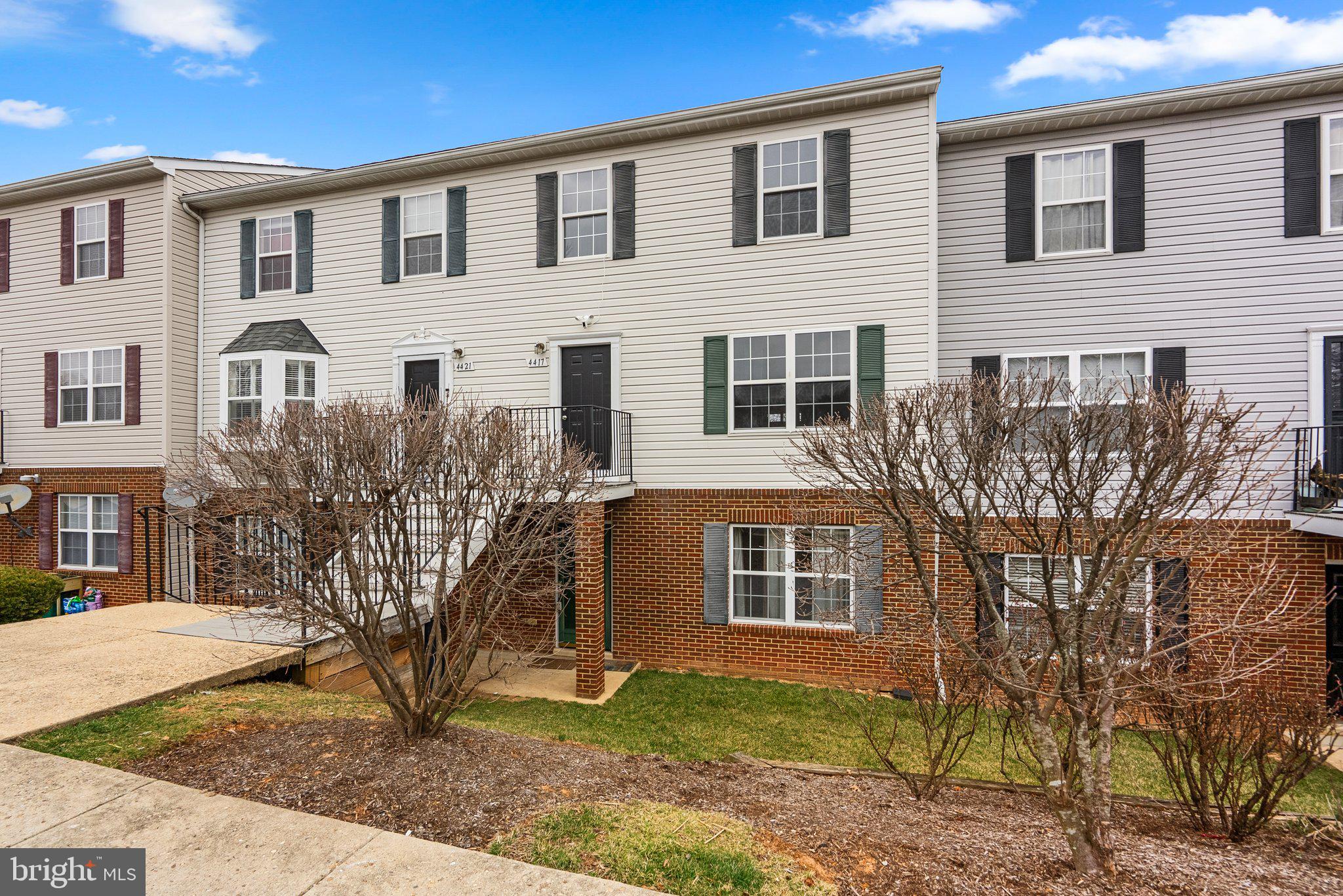 4419 BLUE HERON WAY
