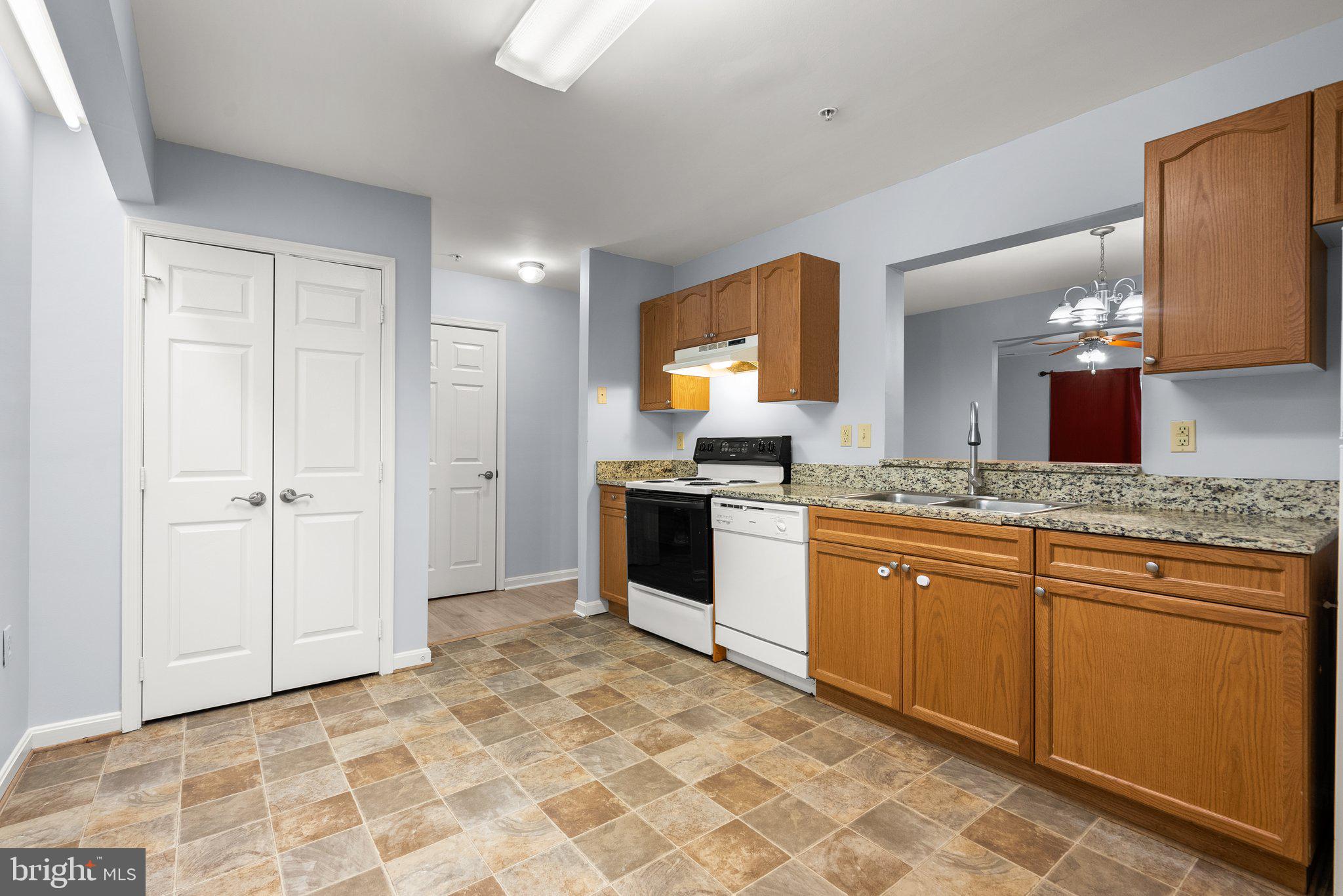 HAMLET WOODS II - Residential