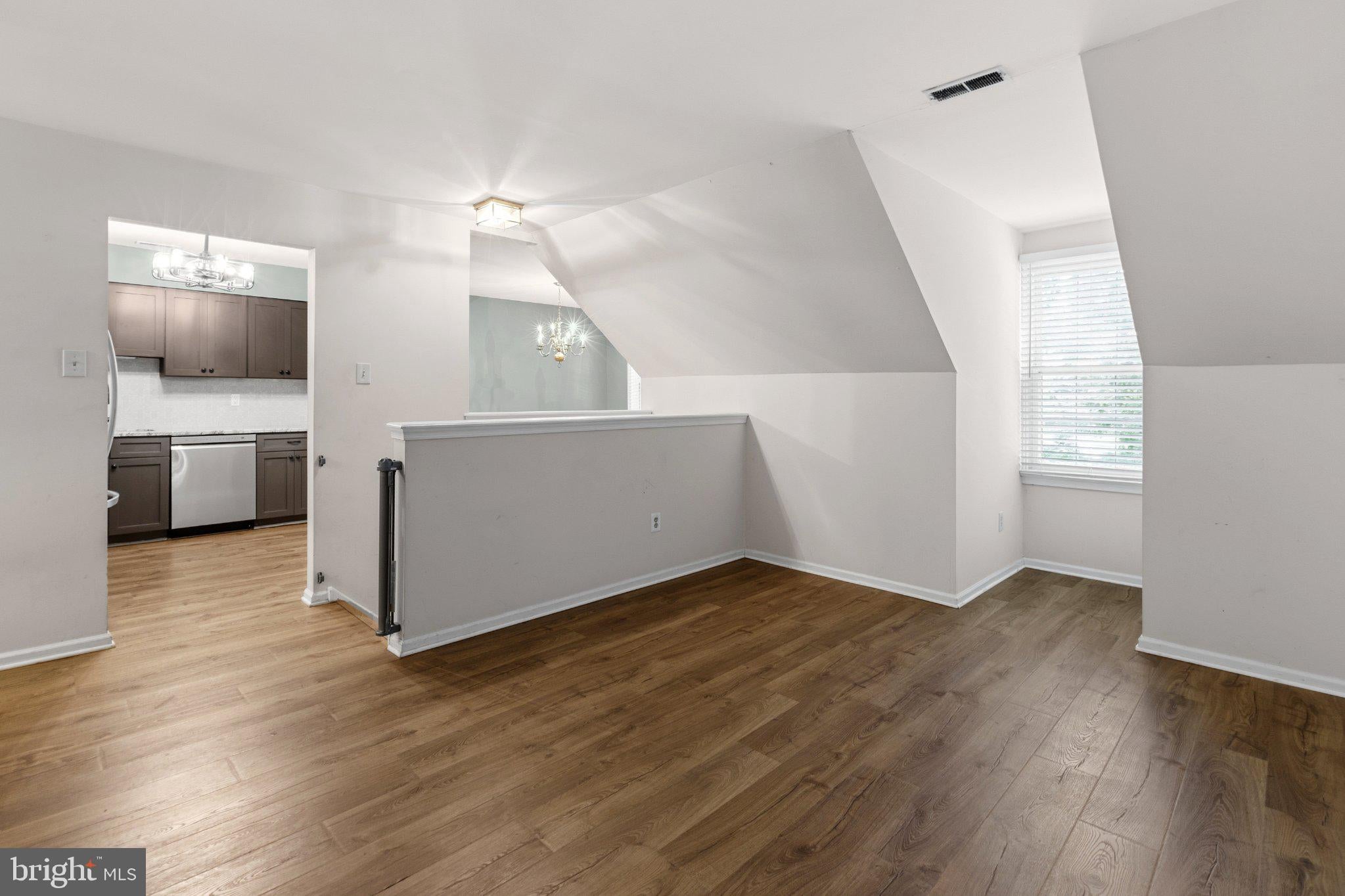 841 WESTFIELD DRIVE