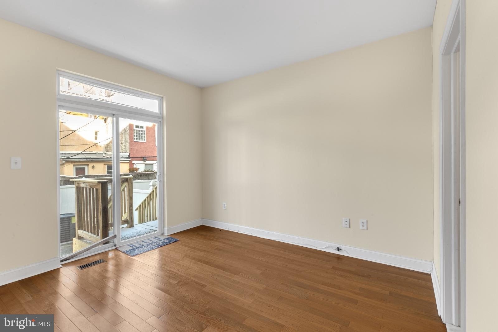 GRADUATE HOSPITAL - Residential Lease