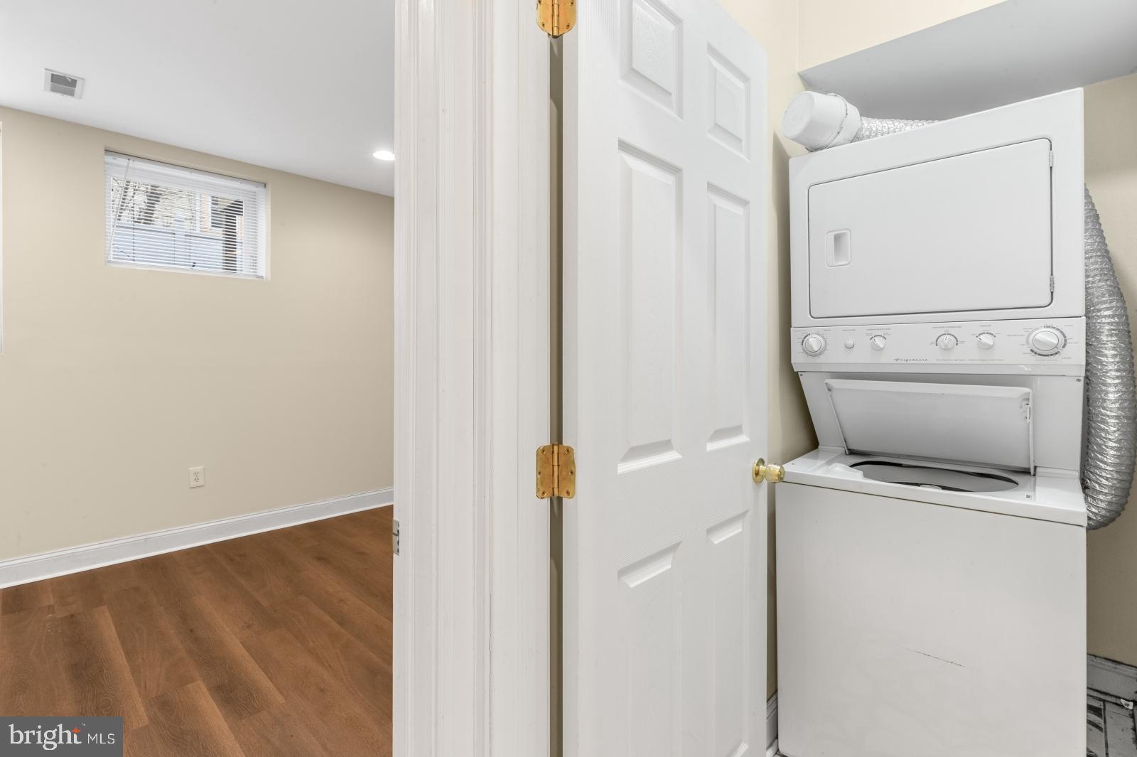 GRADUATE HOSPITAL - Residential Lease