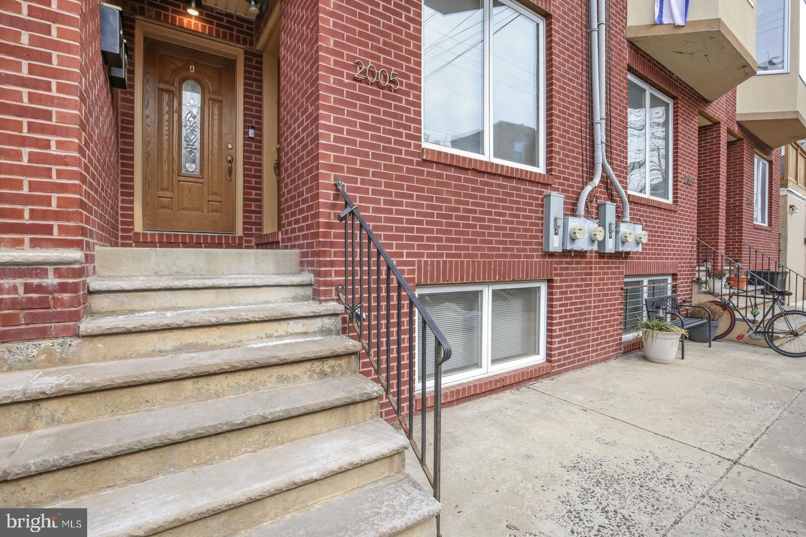 GRADUATE HOSPITAL - Residential Lease