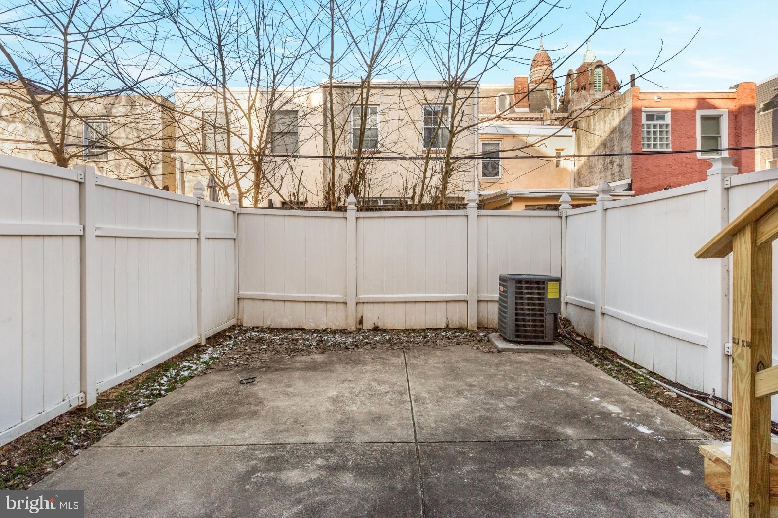 GRADUATE HOSPITAL - Residential Lease