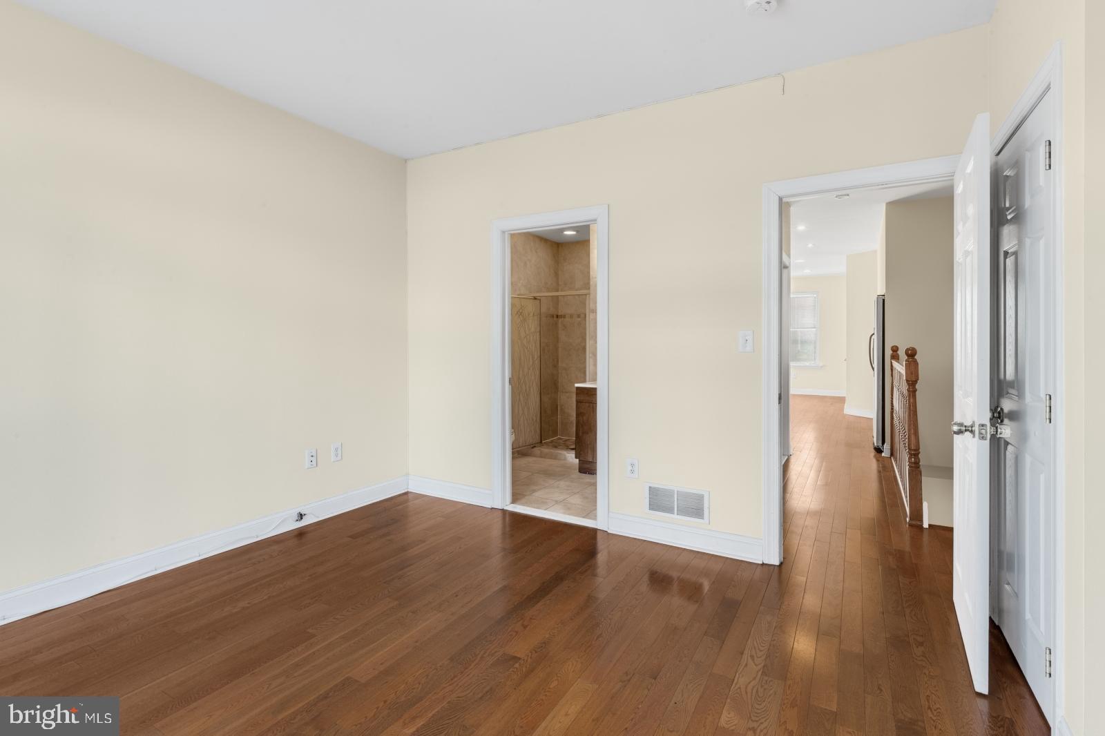 GRADUATE HOSPITAL - Residential Lease