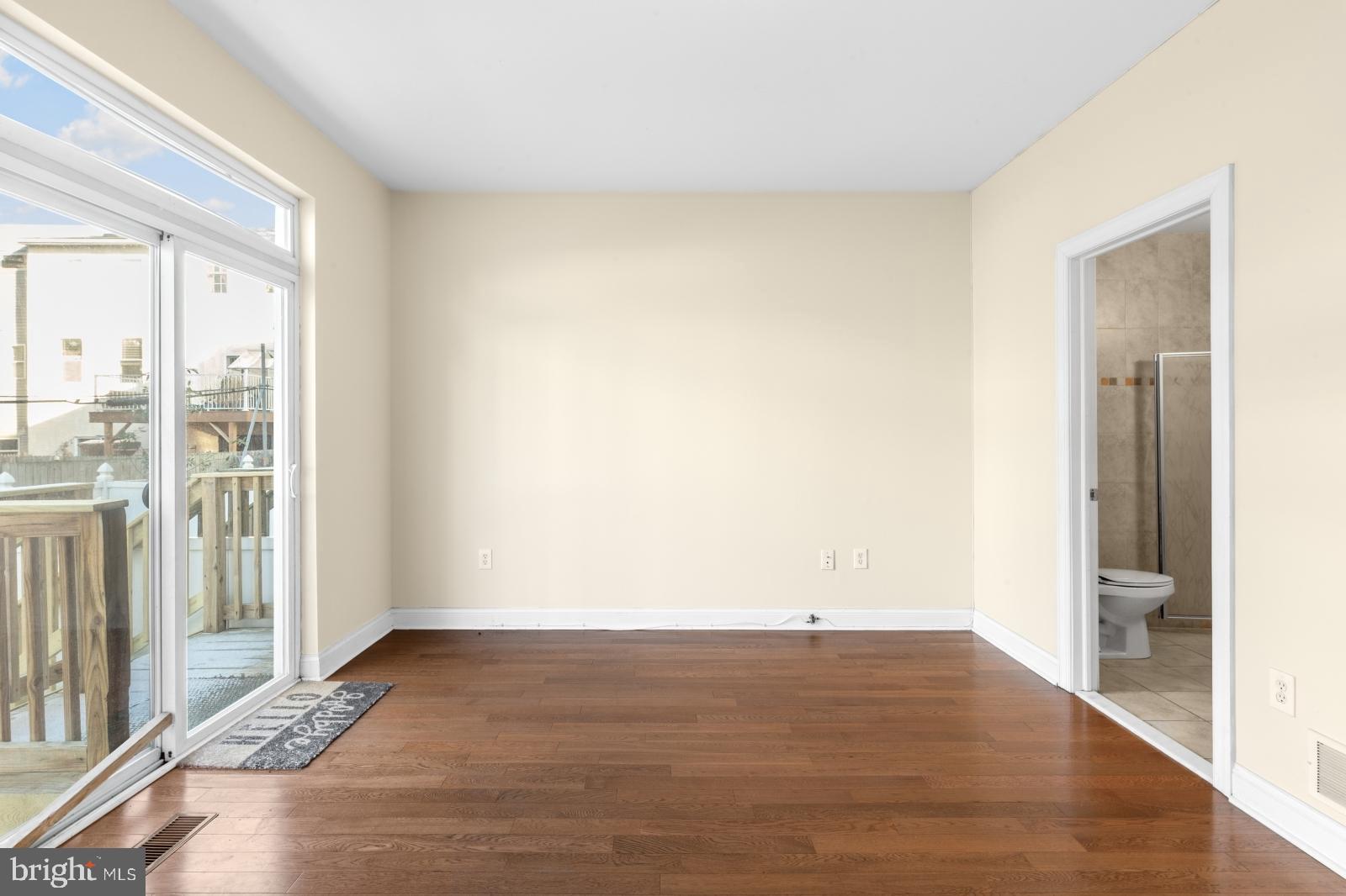 GRADUATE HOSPITAL - Residential Lease