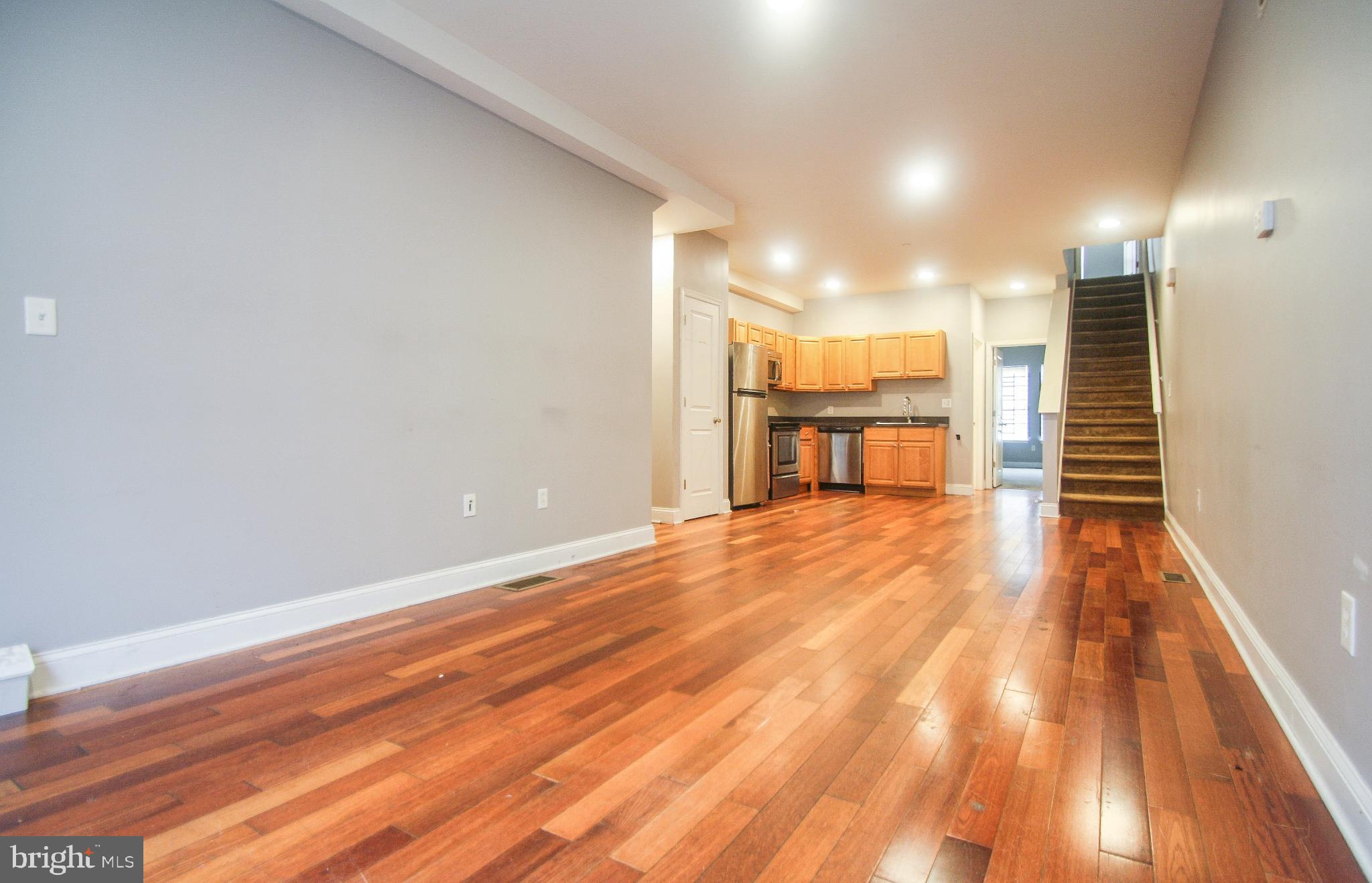 TEMPLE UNIVERSITY - Residential Lease