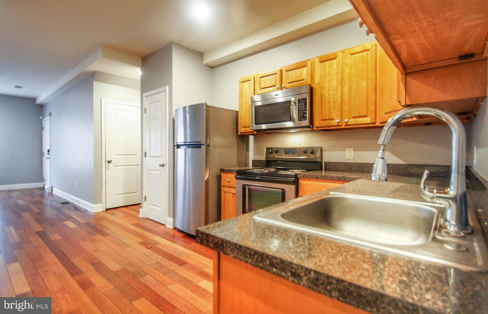 TEMPLE UNIVERSITY - Residential Lease