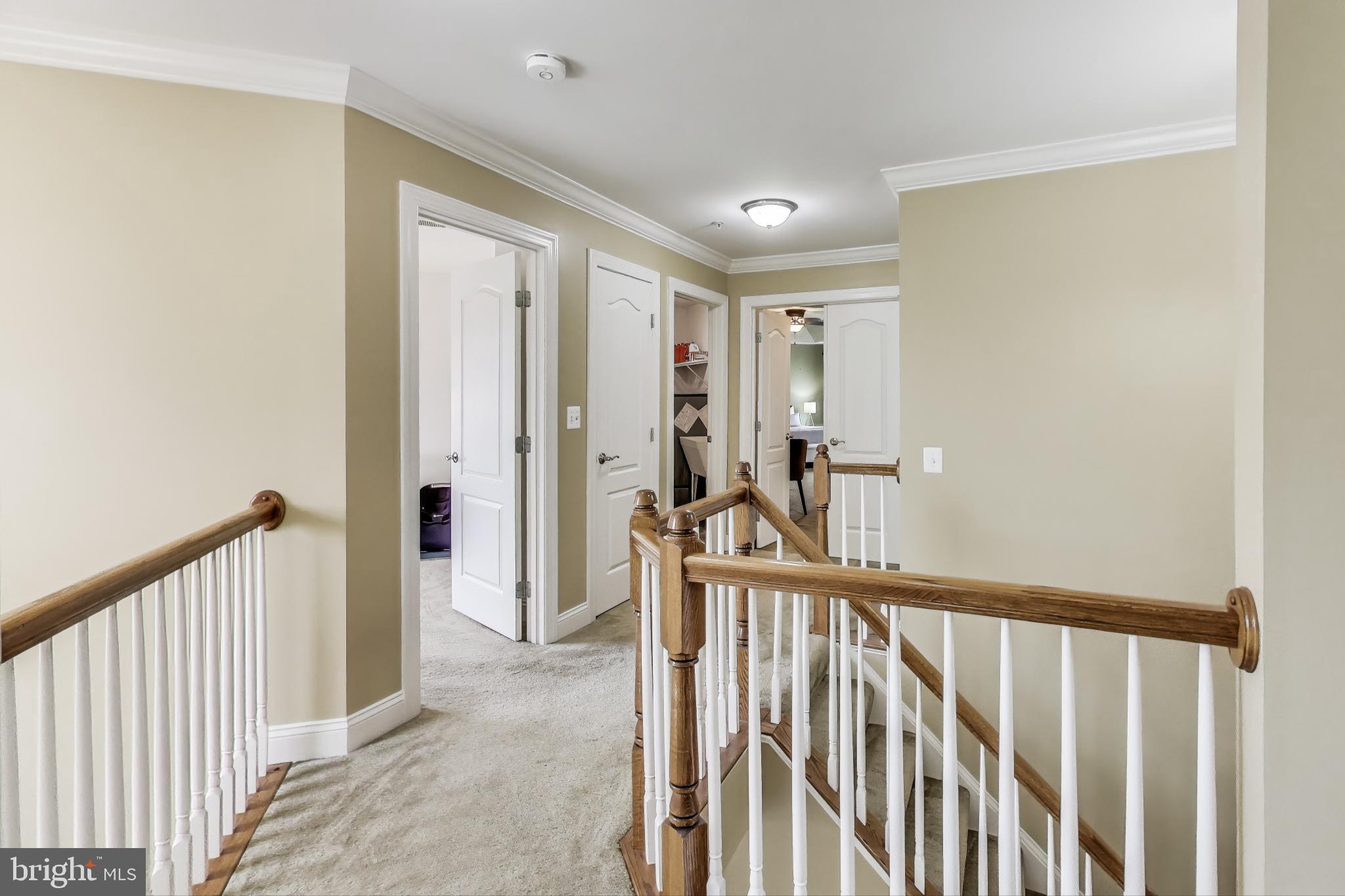 TURNBURY RUN AT ZEBRON - Residential