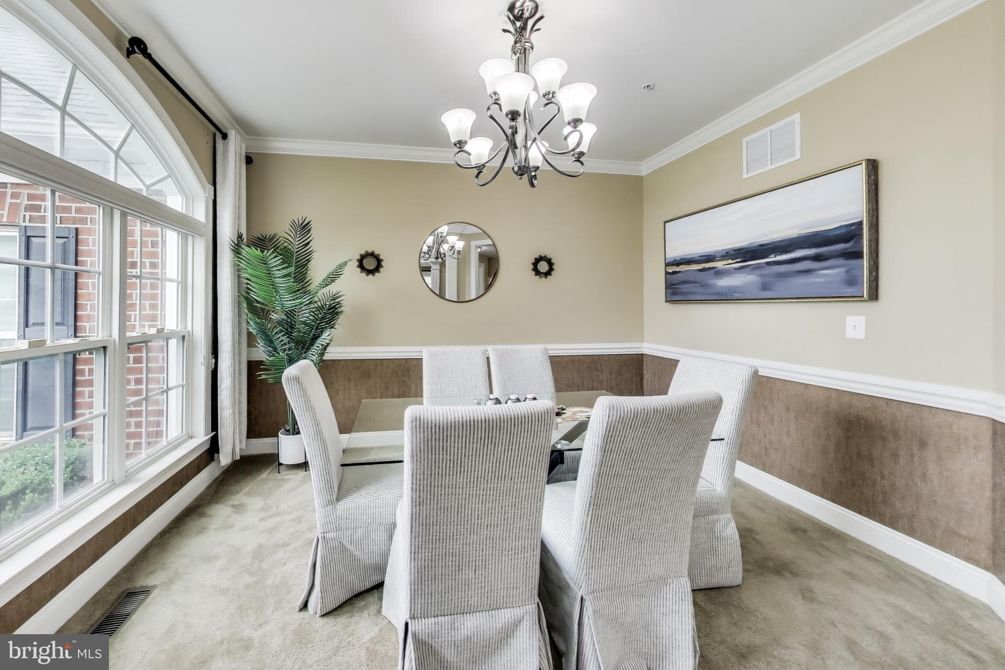 TURNBURY RUN AT ZEBRON - Residential