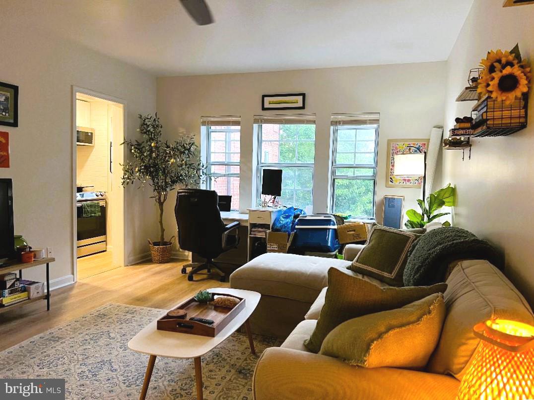 COLONIAL VILLAGE III - Residential Lease