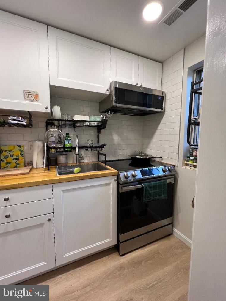 COLONIAL VILLAGE III - Residential Lease