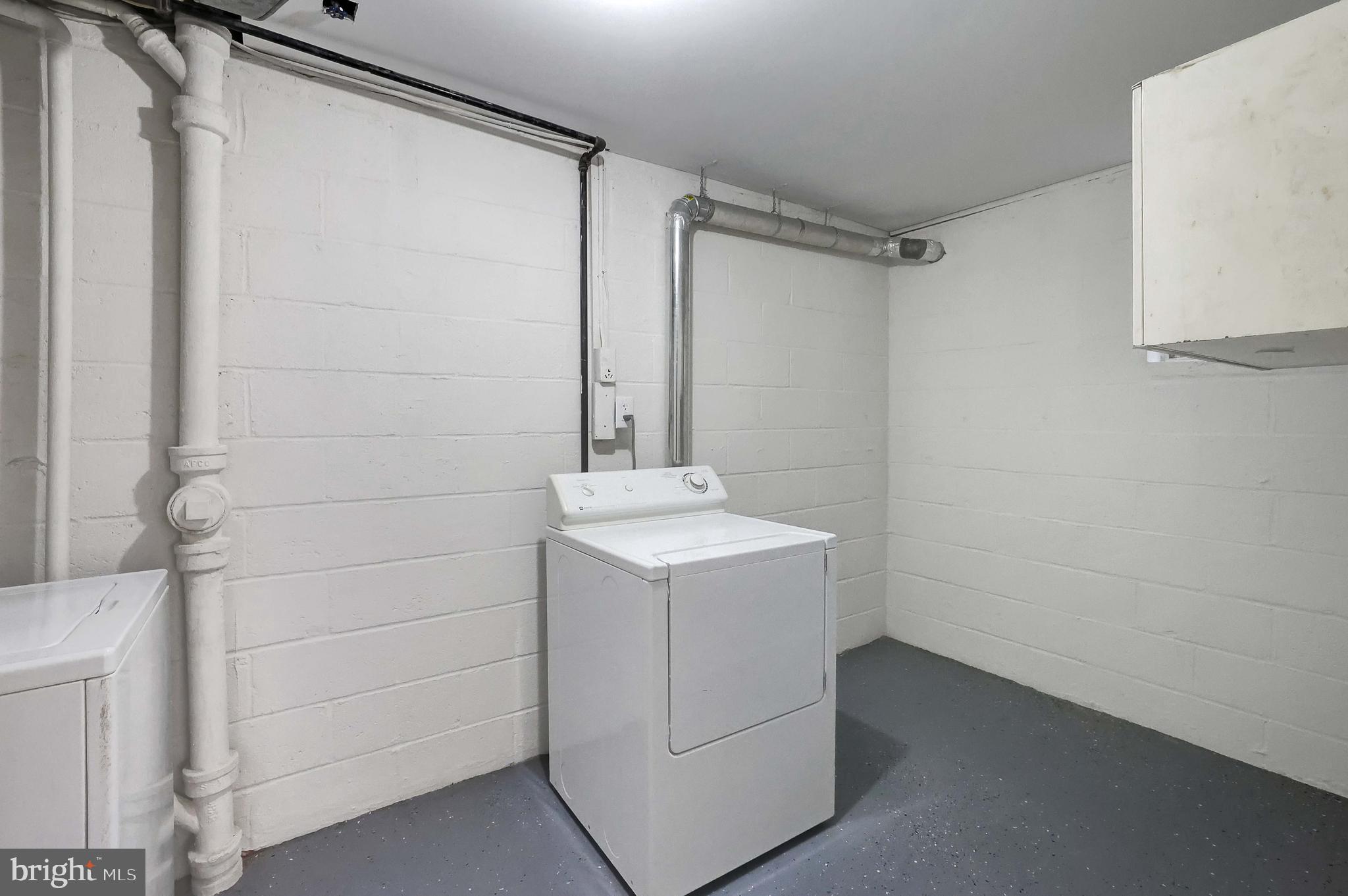 SILVER SPRING - Residential