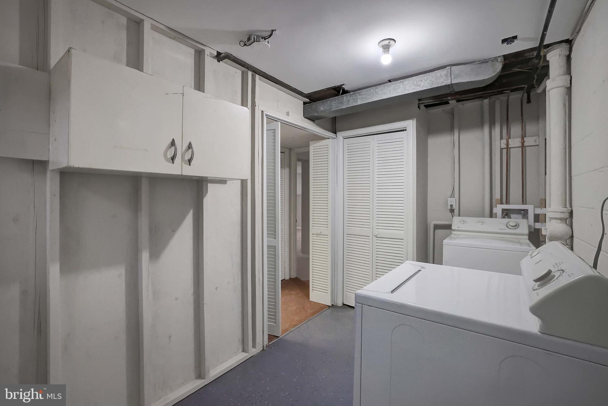 SILVER SPRING - Residential