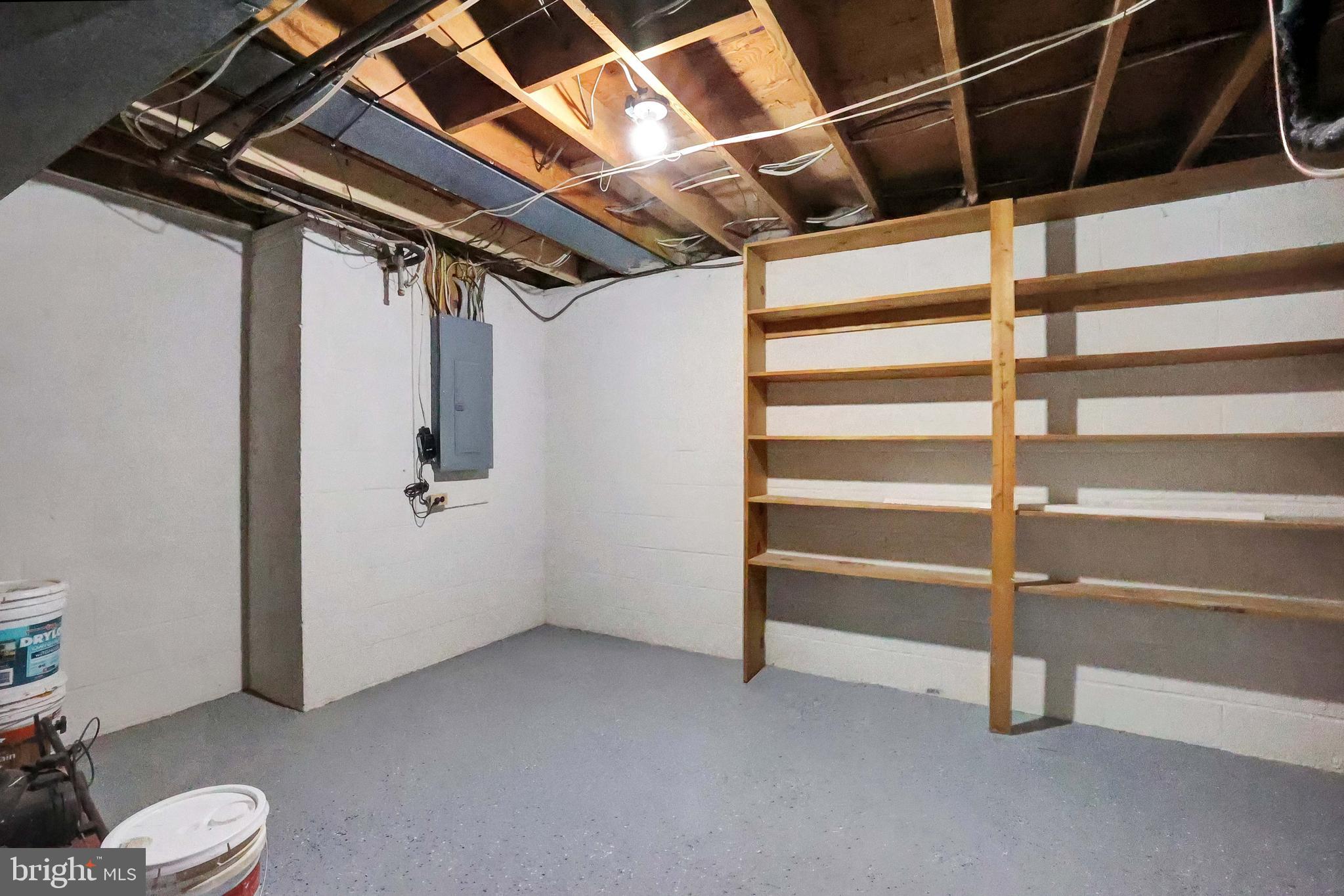 SILVER SPRING - Residential