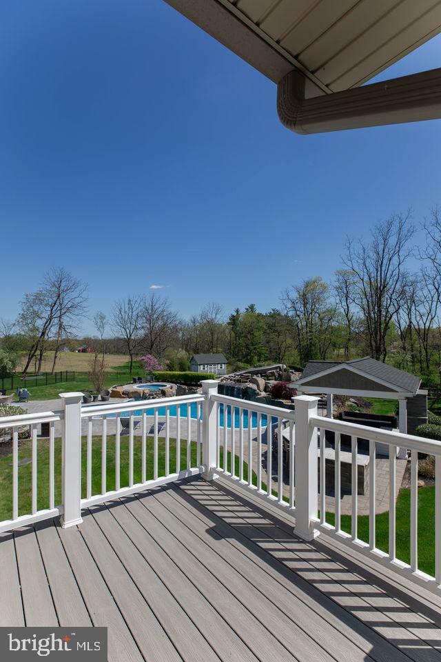 MERRICK FARM - Residential