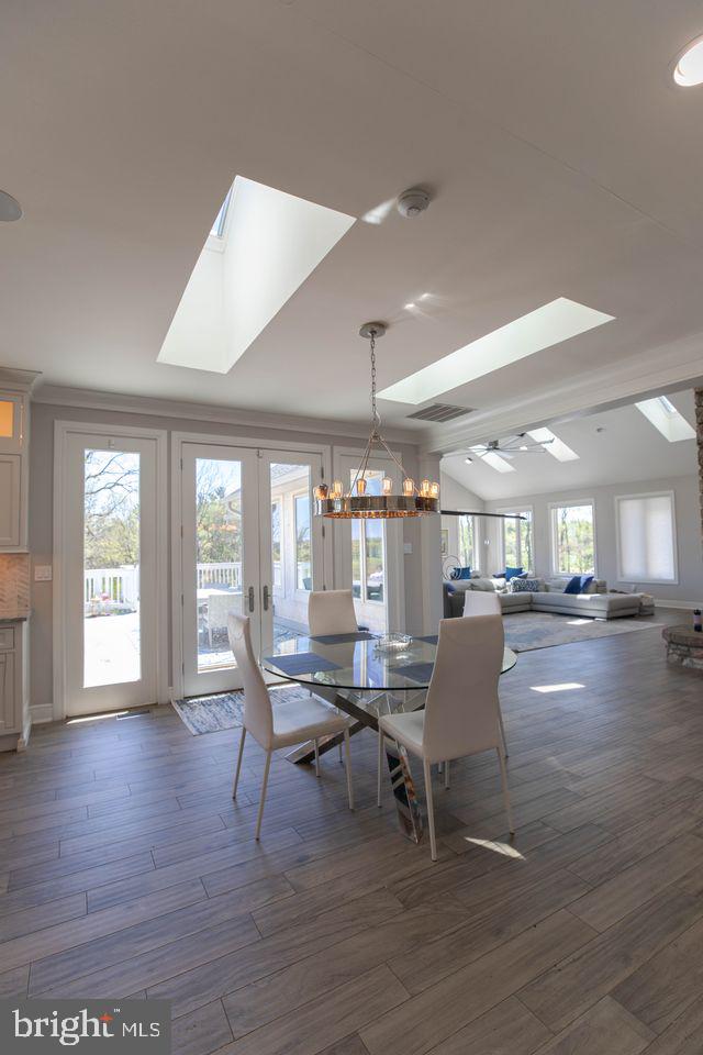 MERRICK FARM - Residential